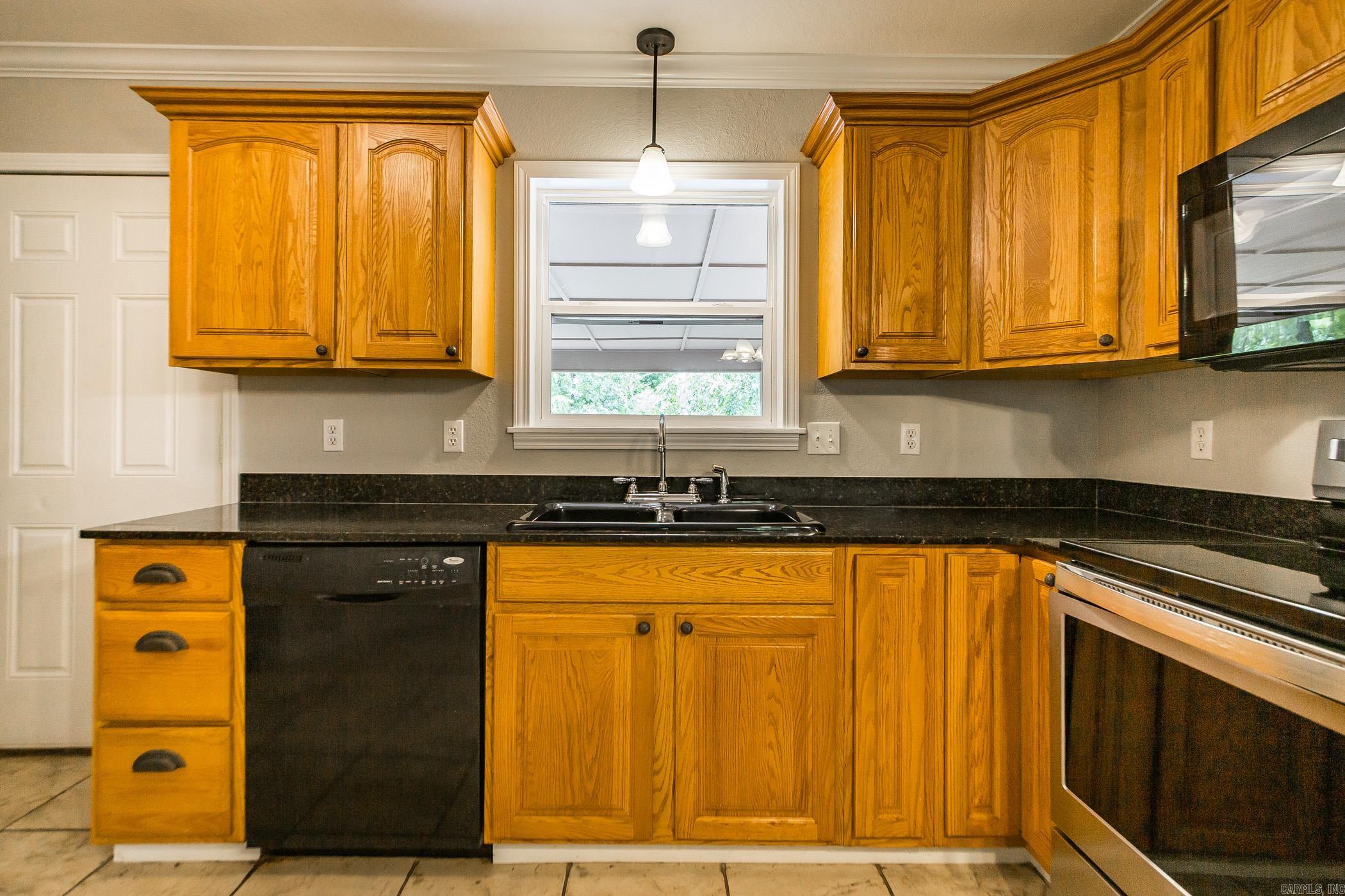 100 Traway  Edgemont, AR