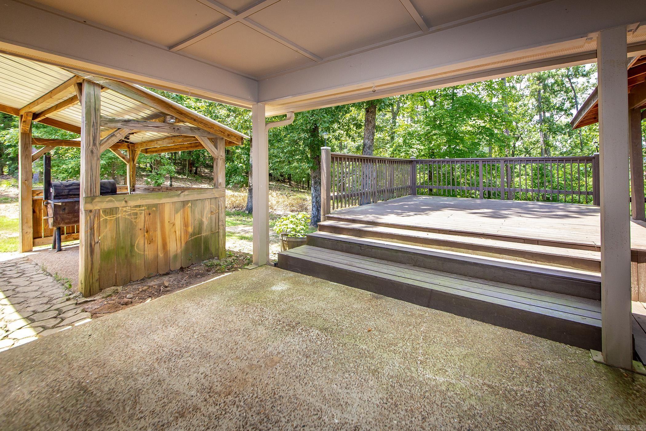 100 Traway  Edgemont, AR