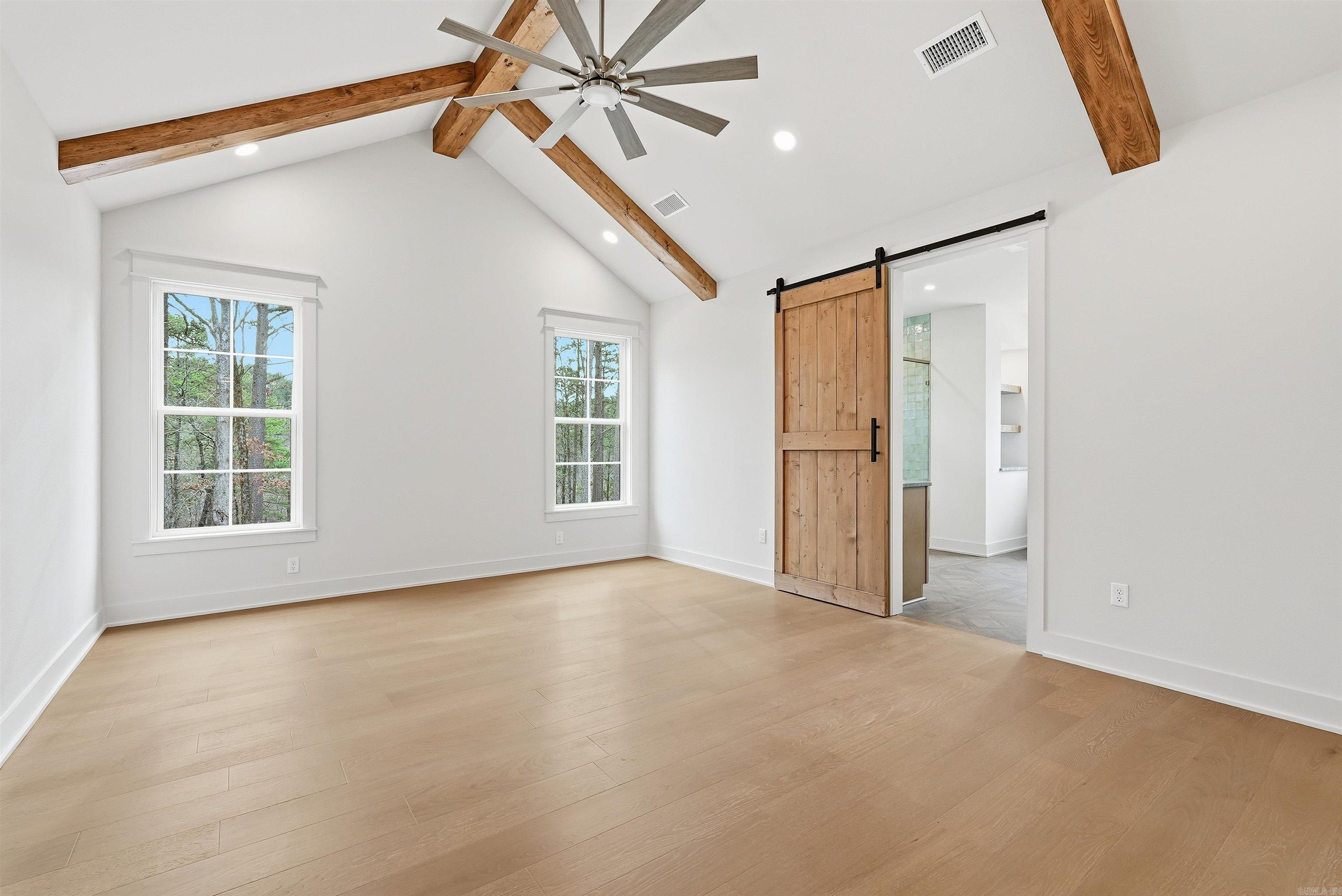 21 Southridge  Mount Ida, AR