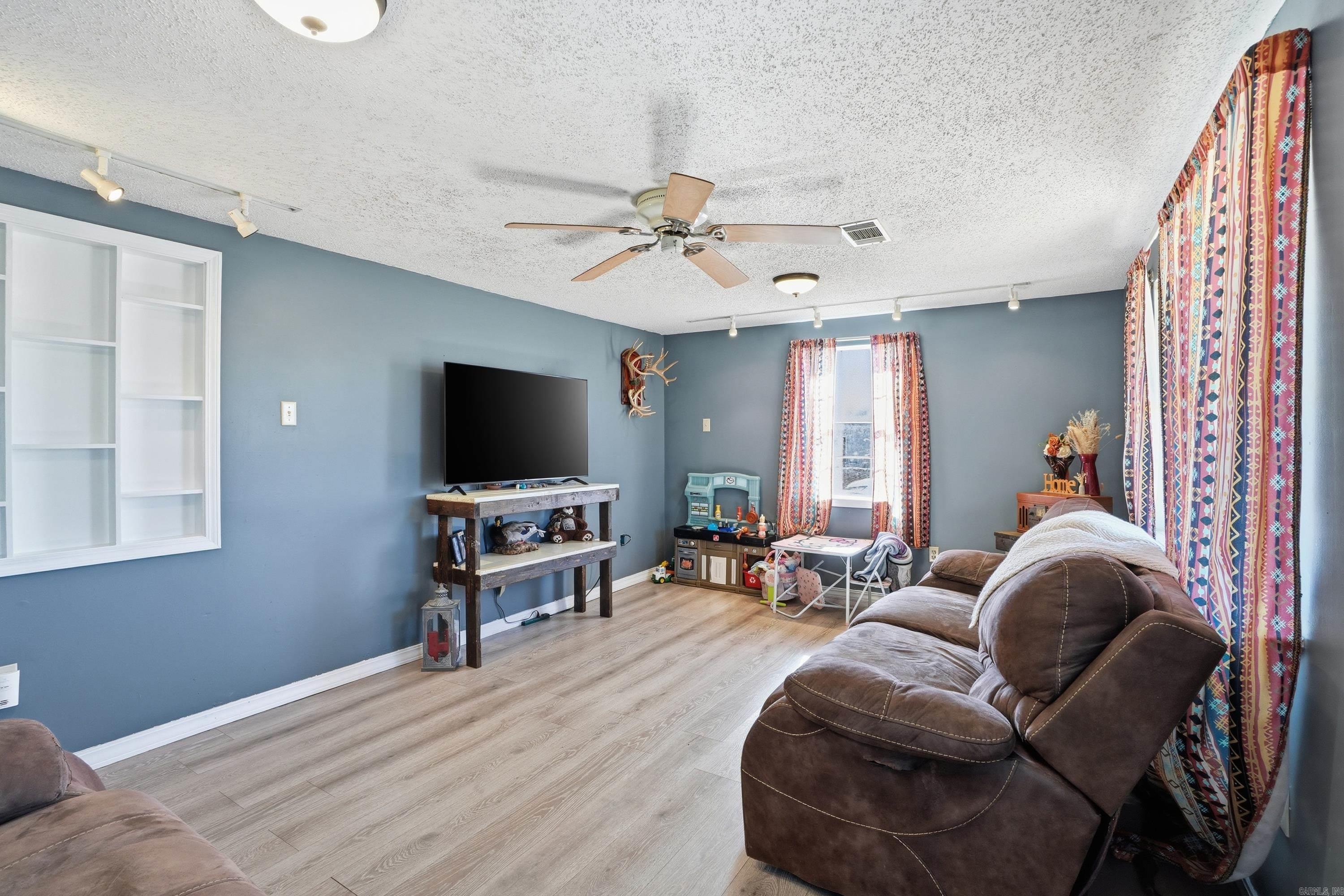 204 HWY 107 N  Enola, AR