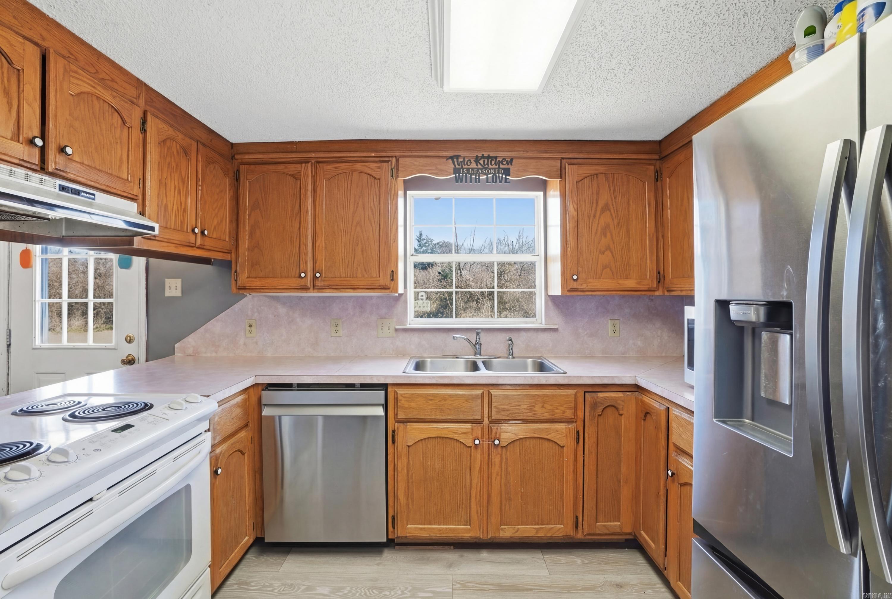 204 HWY 107 N  Enola, AR