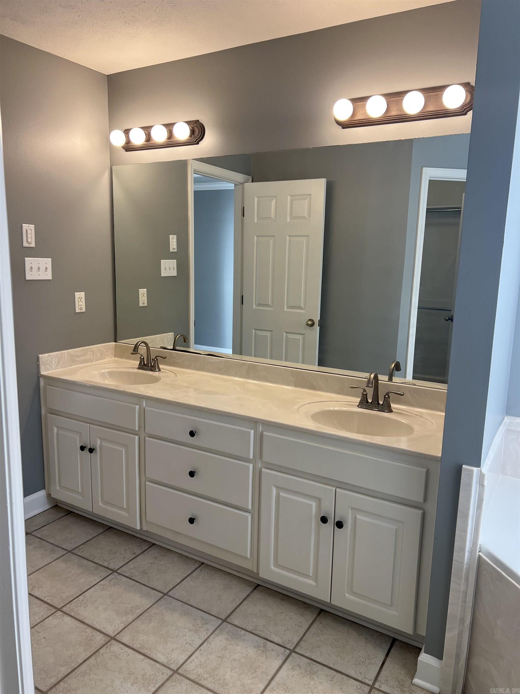 3512 S Ridge  Jacksonville, AR