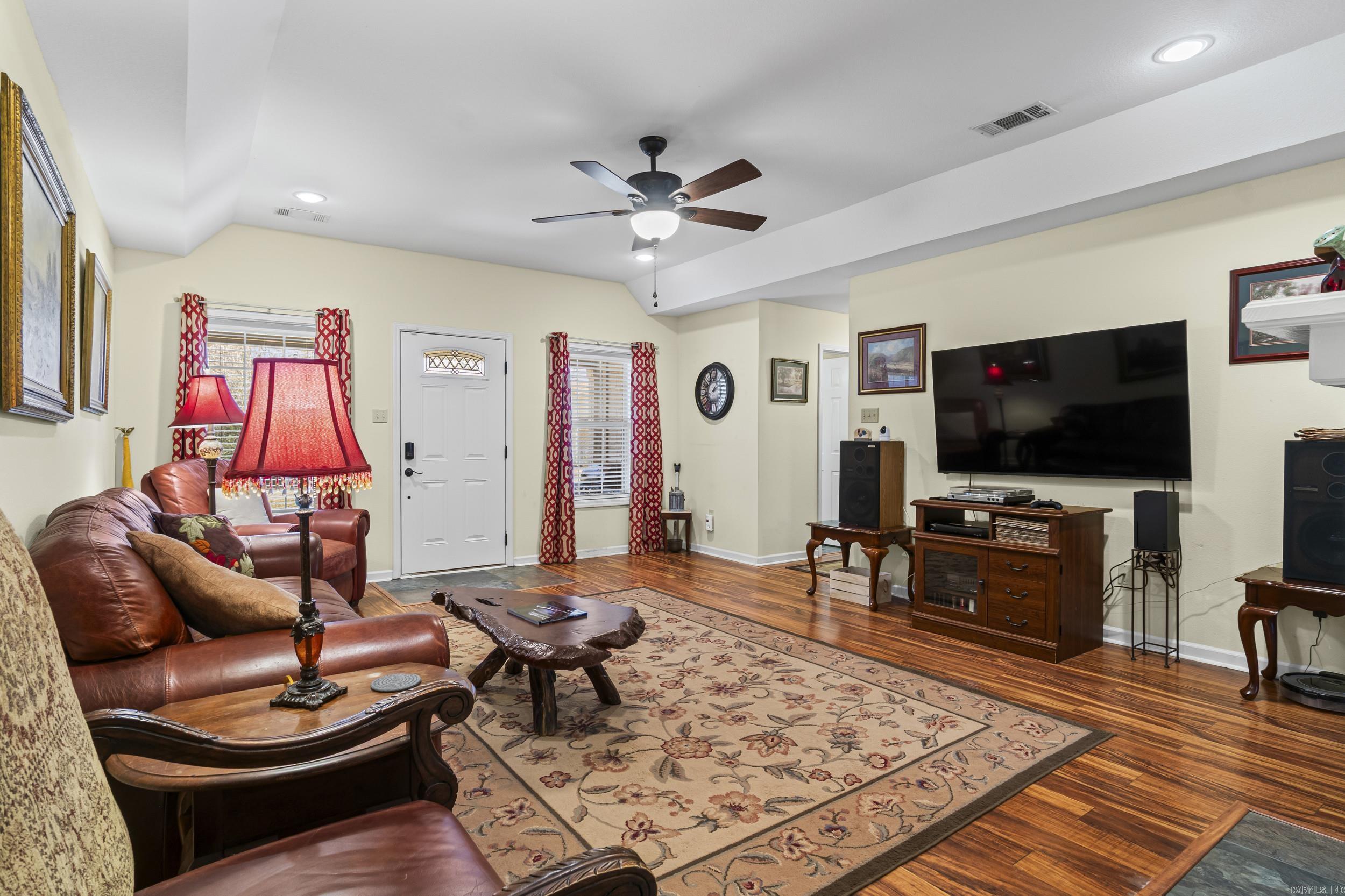 12 Michael  Cabot, AR