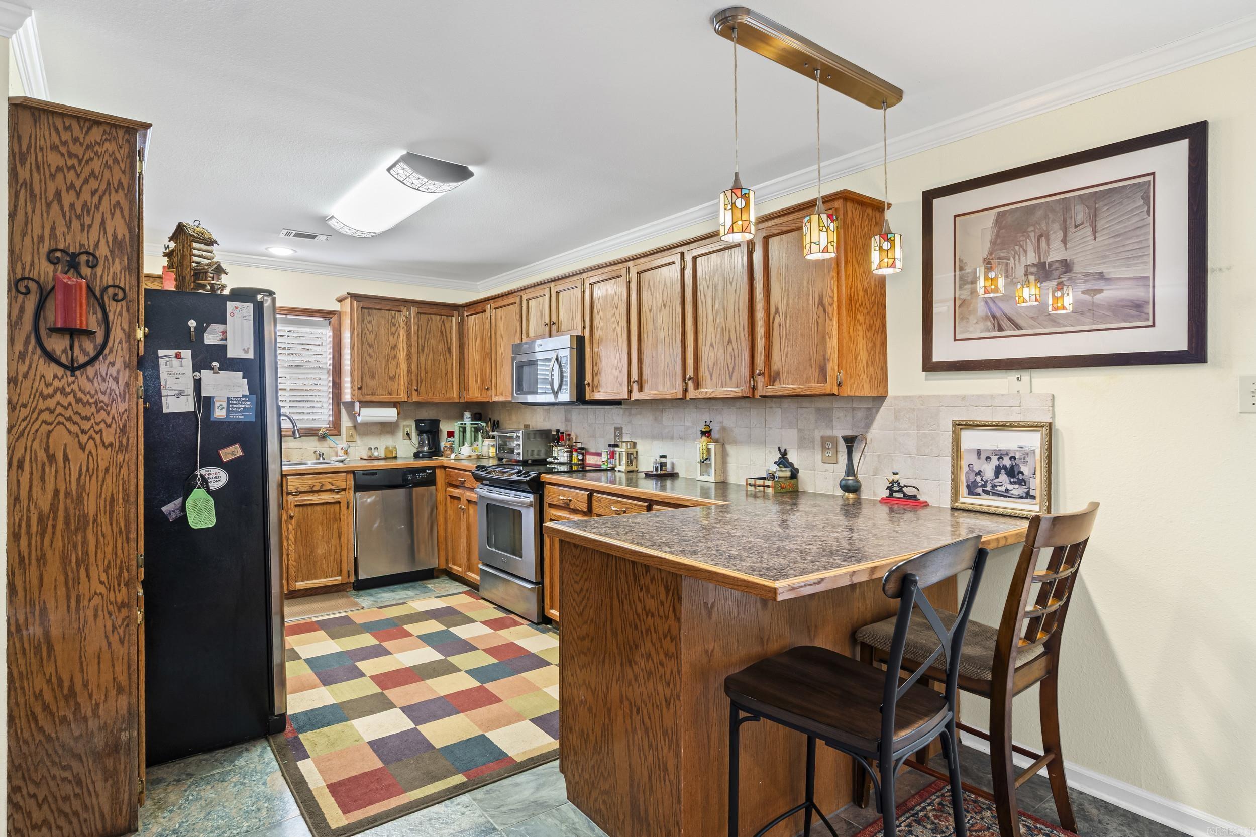 12 Michael  Cabot, AR