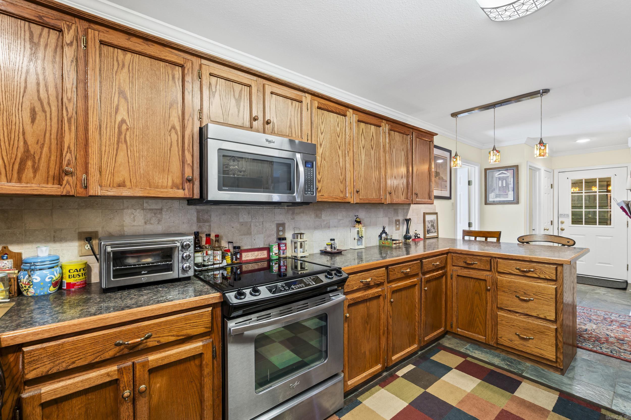 12 Michael  Cabot, AR