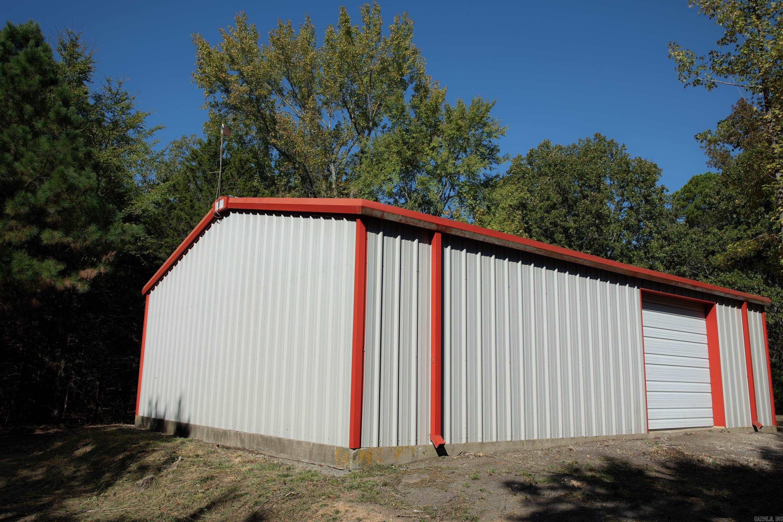 000 White Oak  Enola, AR