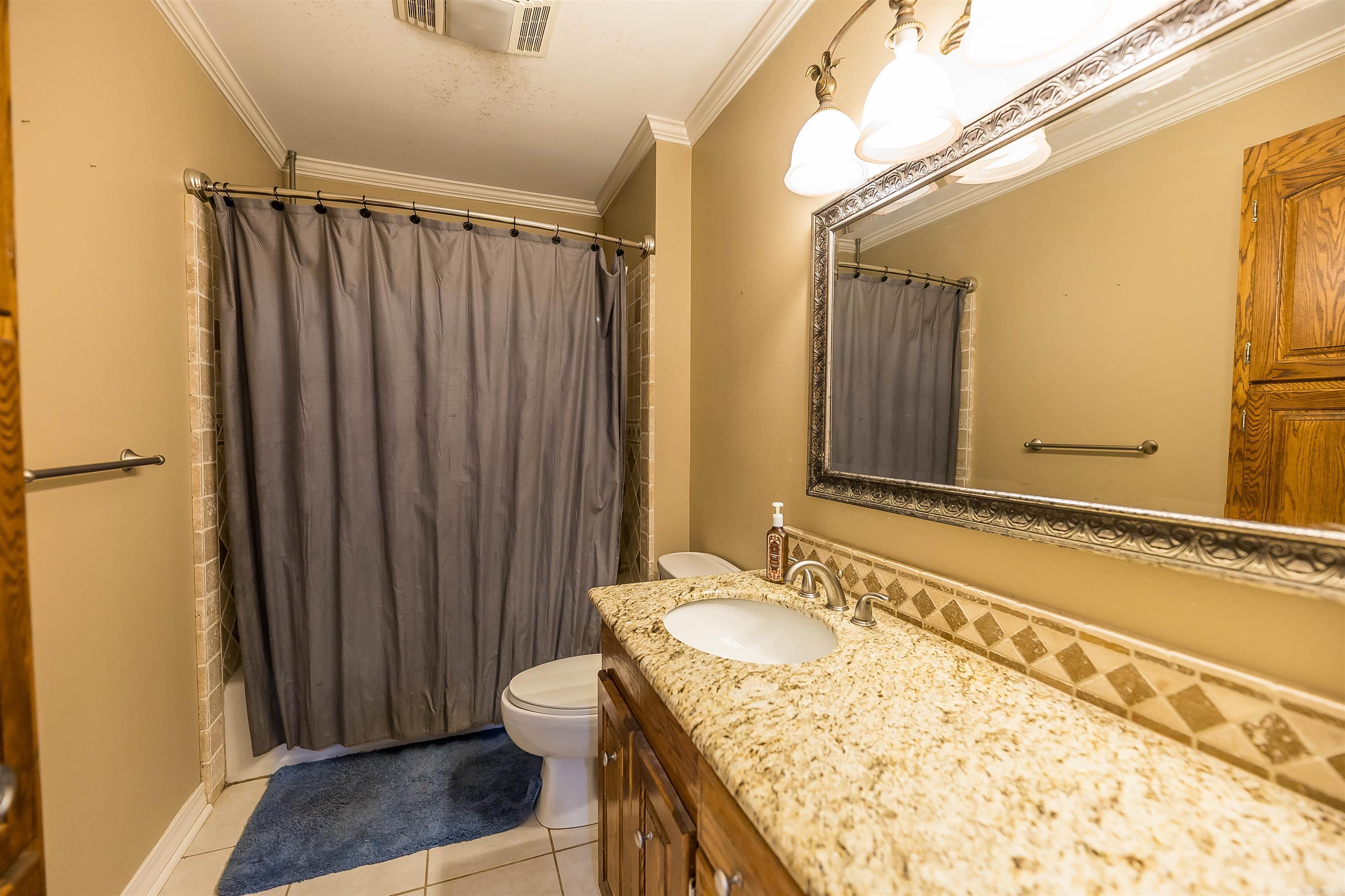 1211 Old Strong Hwy  Strong, AR