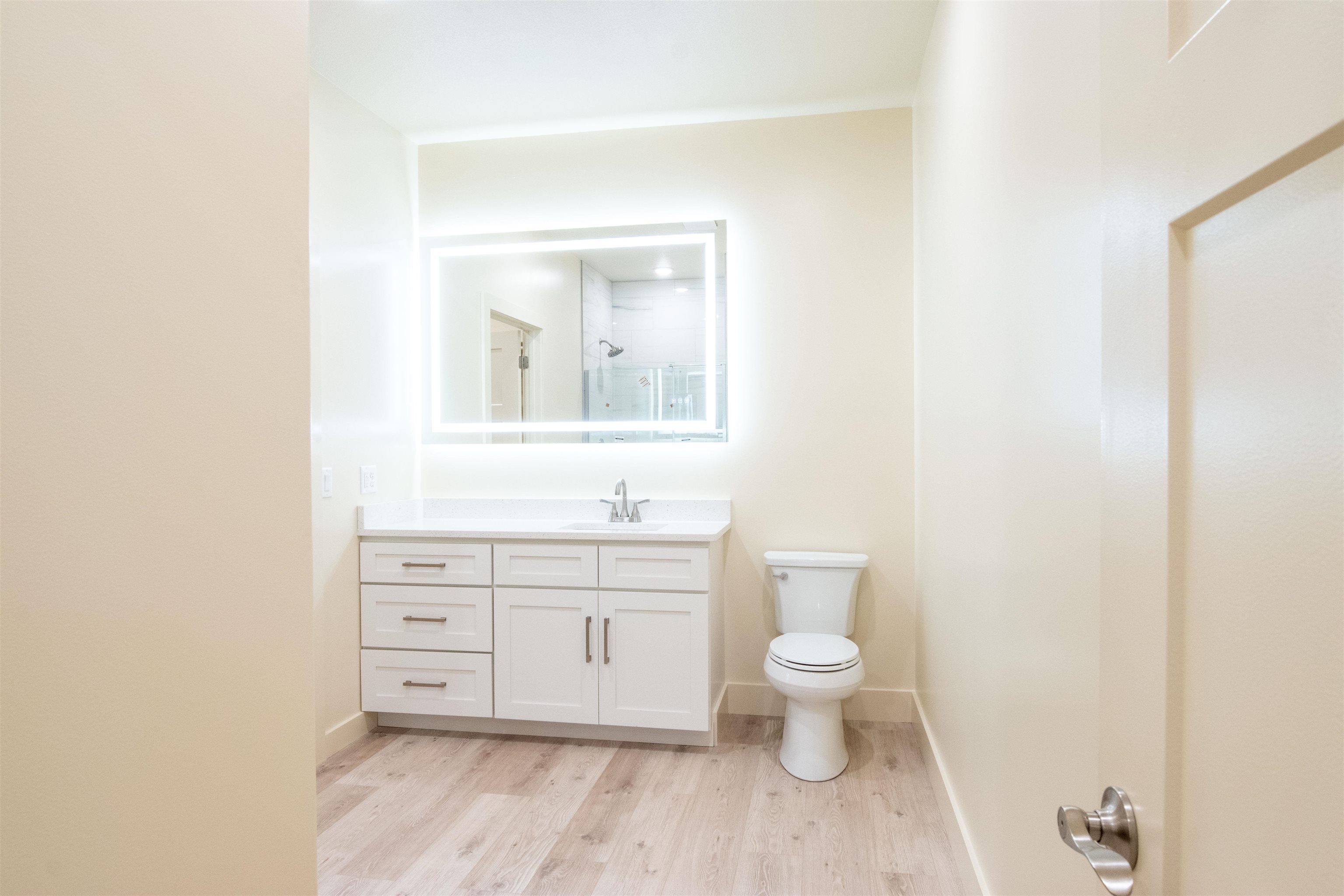 400 Firethorn Augusta Building Unit1 Melbourne, AR