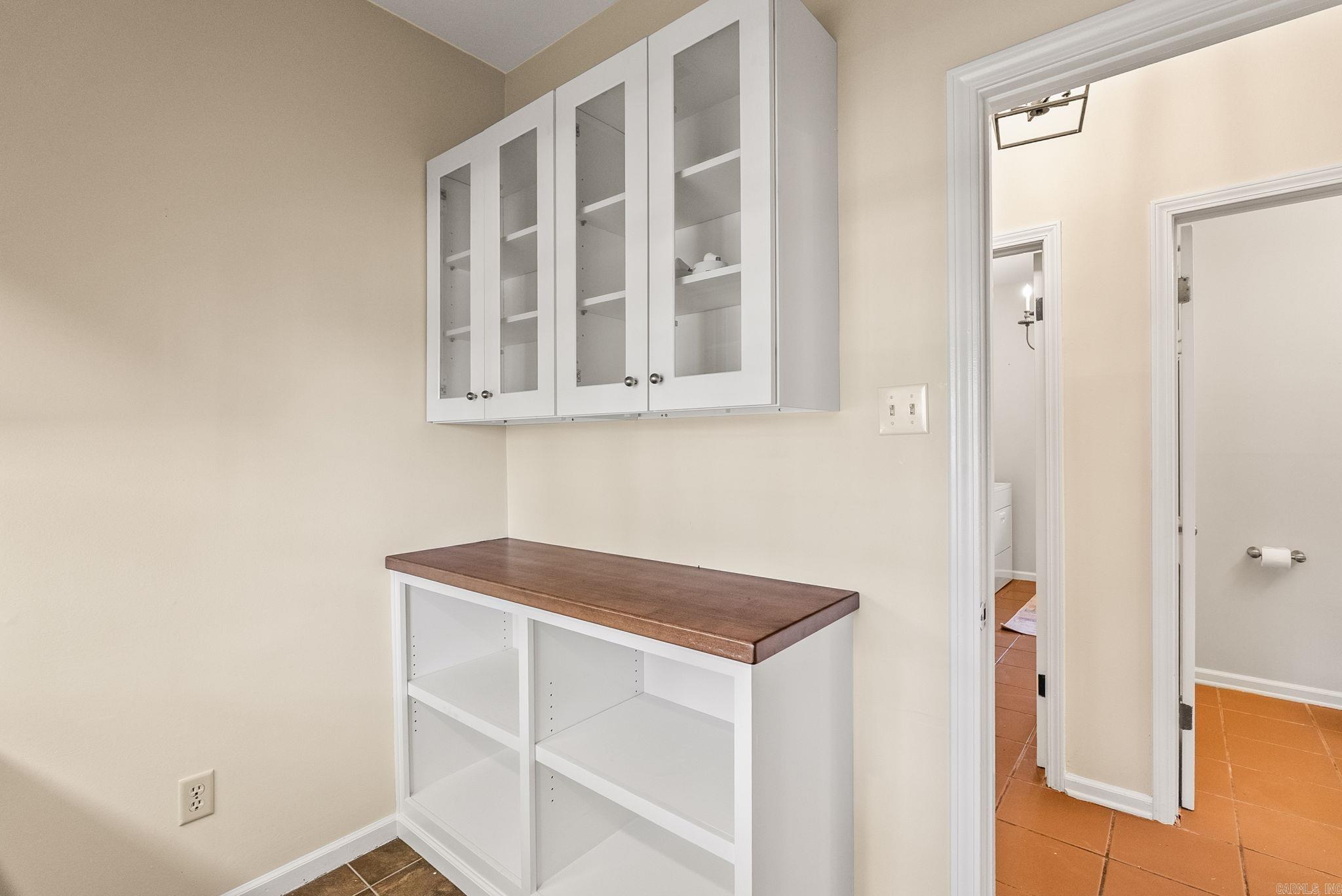 33 Club Manor Road  Maumelle, AR