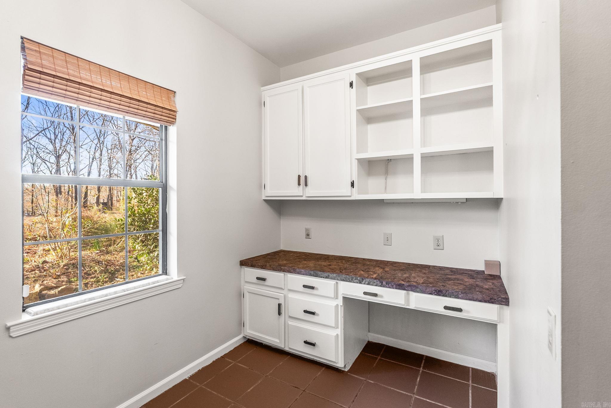 33 Club Manor Road  Maumelle, AR