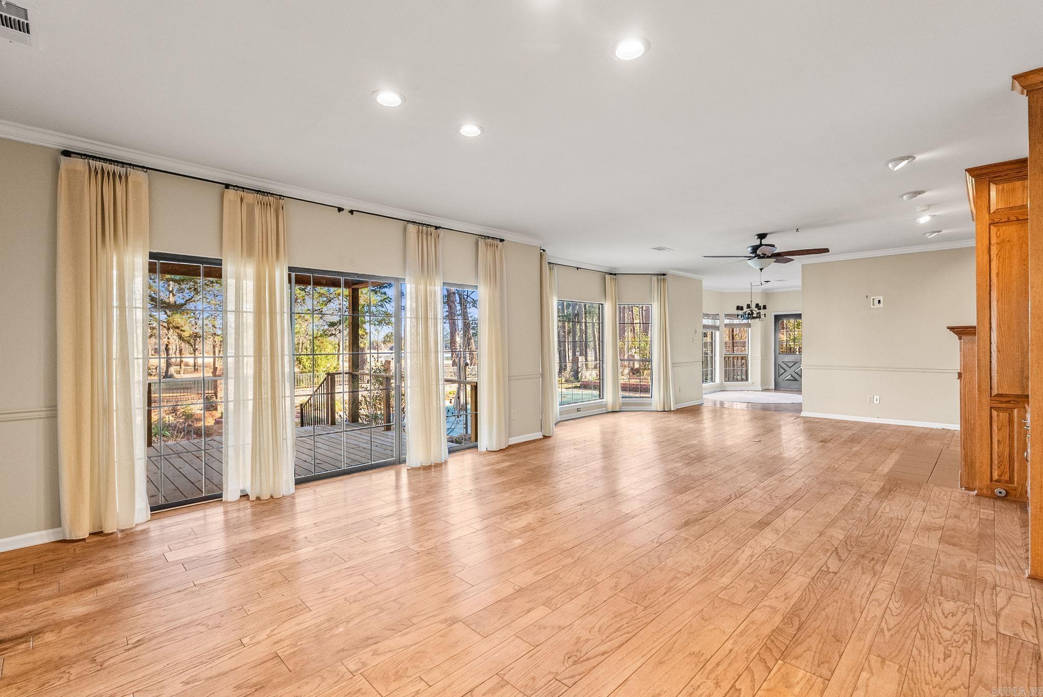 33 Club Manor Road  Maumelle, AR