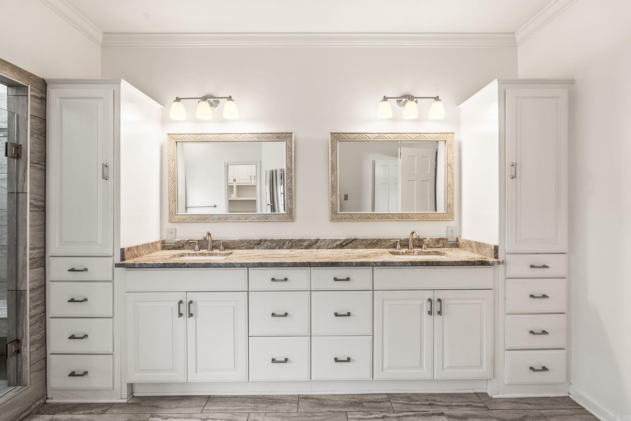 33 Club Manor Road  Maumelle, AR