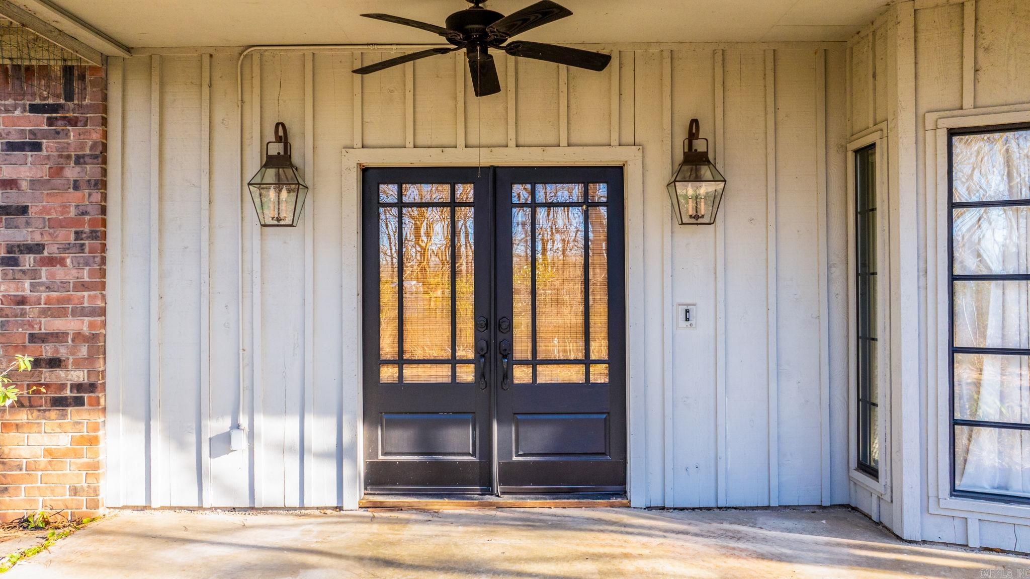 33 Club Manor Road  Maumelle, AR