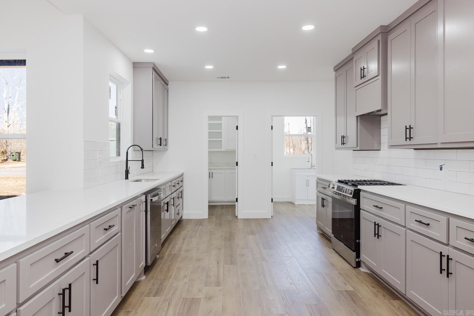 1019 Grand  Benton, AR