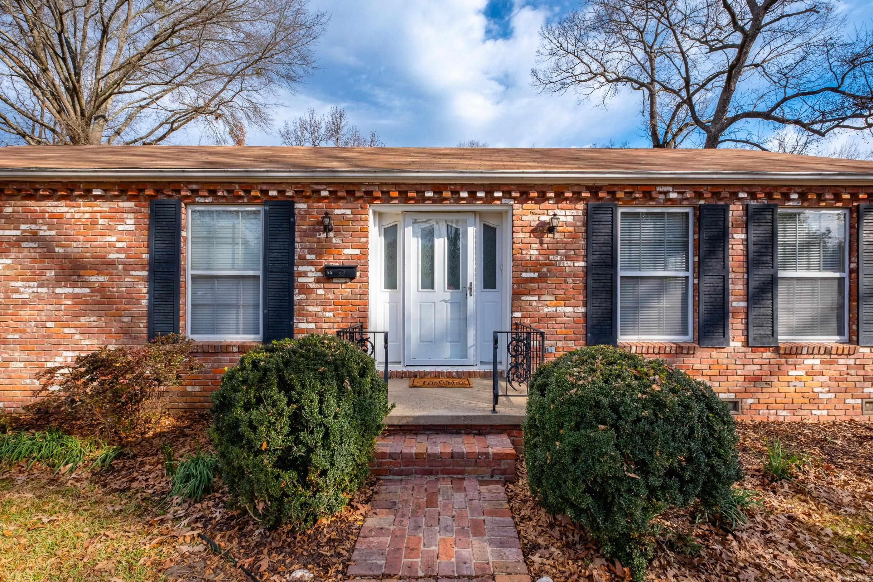 55 Warwick  Little Rock, AR