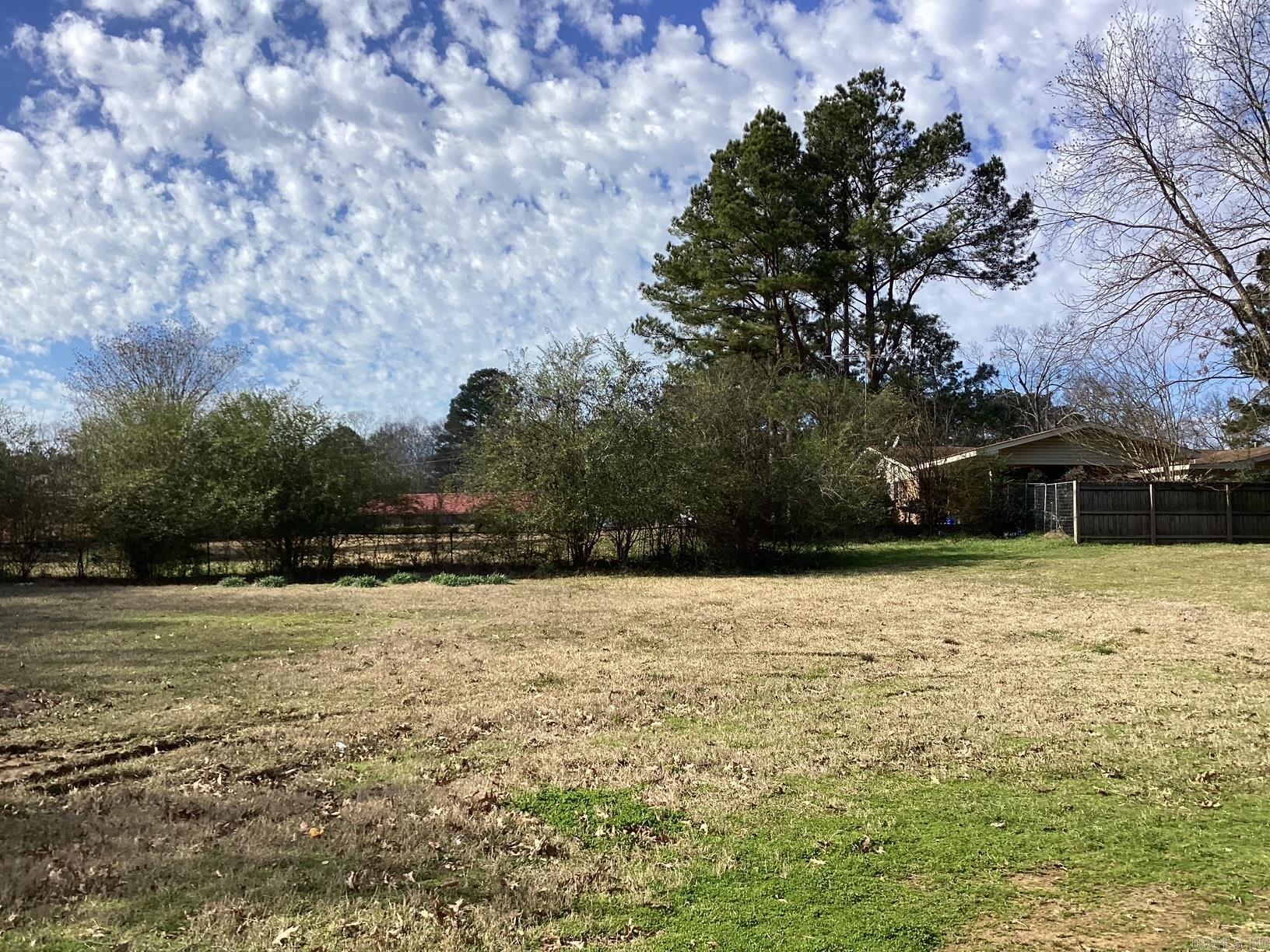 1208 Cale Rd  Prescott, AR