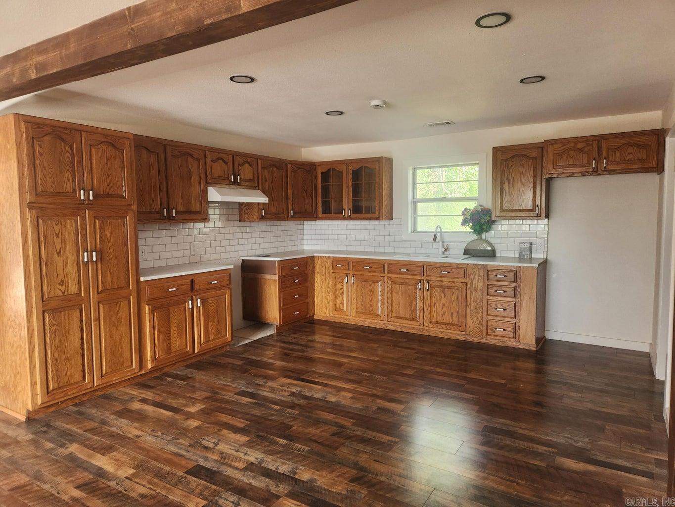 685 S 9th  Batesville, AR