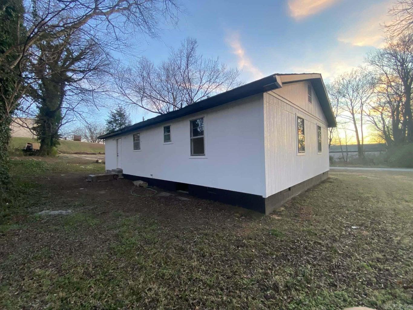 685 S 9th  Batesville, AR