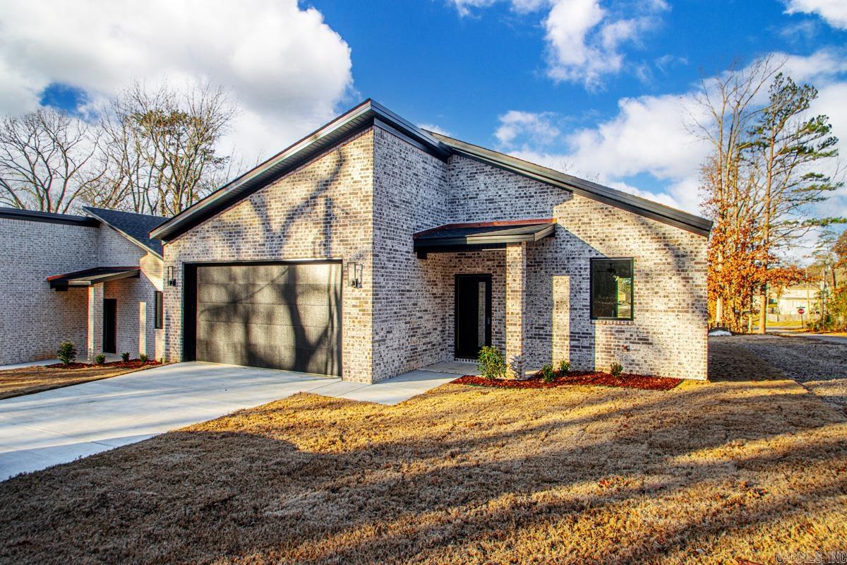 2100 Junior Deputy  Little Rock, AR