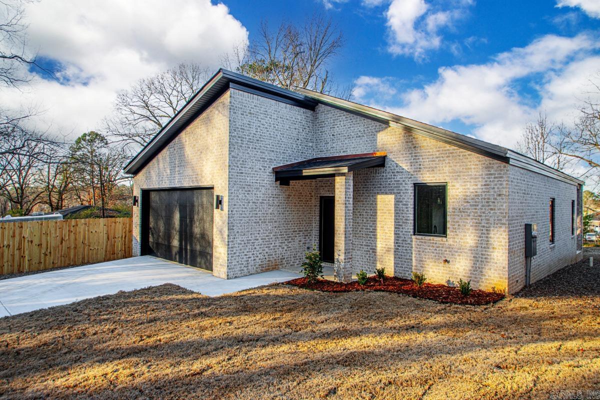 2104 Junior Deputy  Little Rock, AR