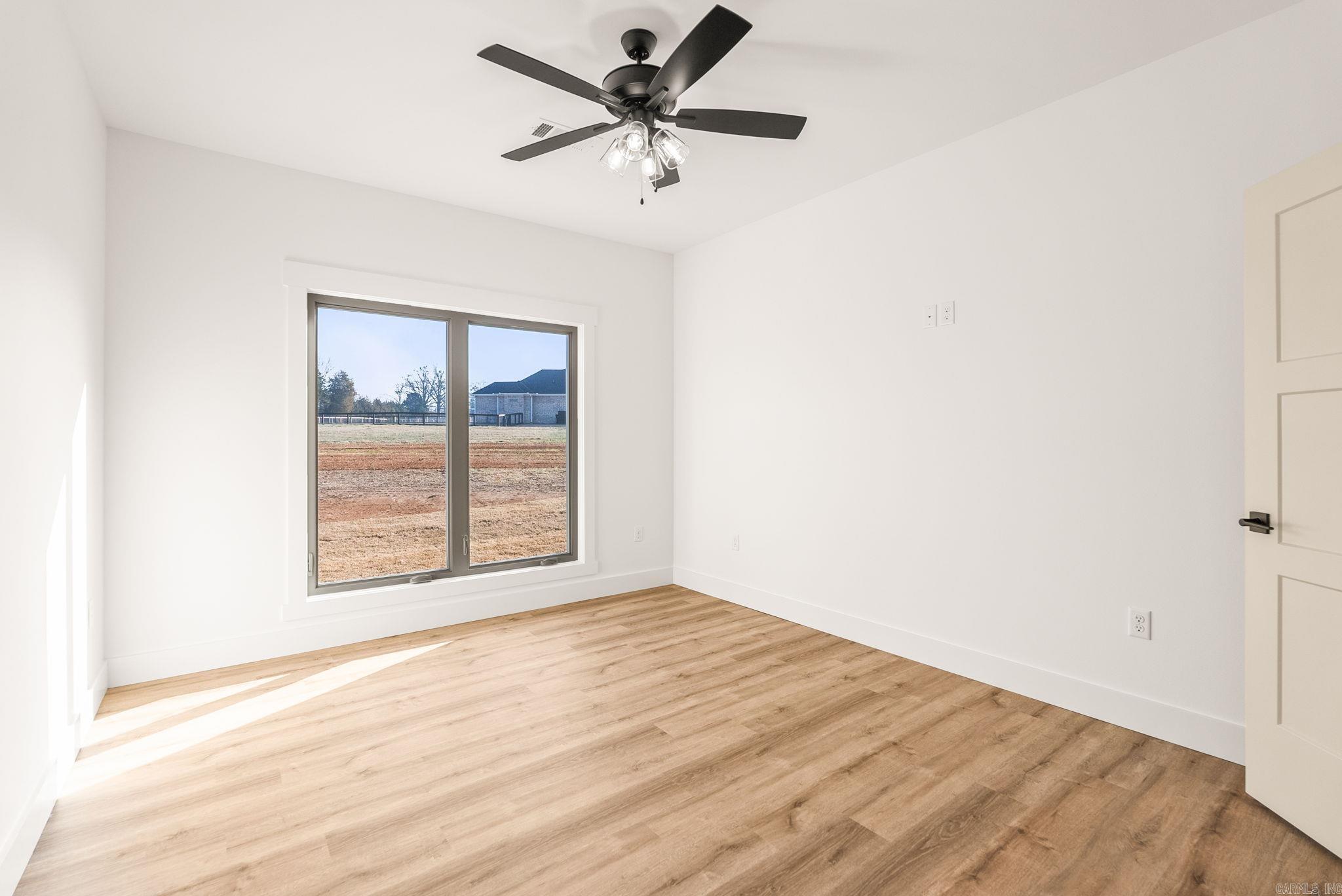 3 Republican Loop  Greenbrier, AR