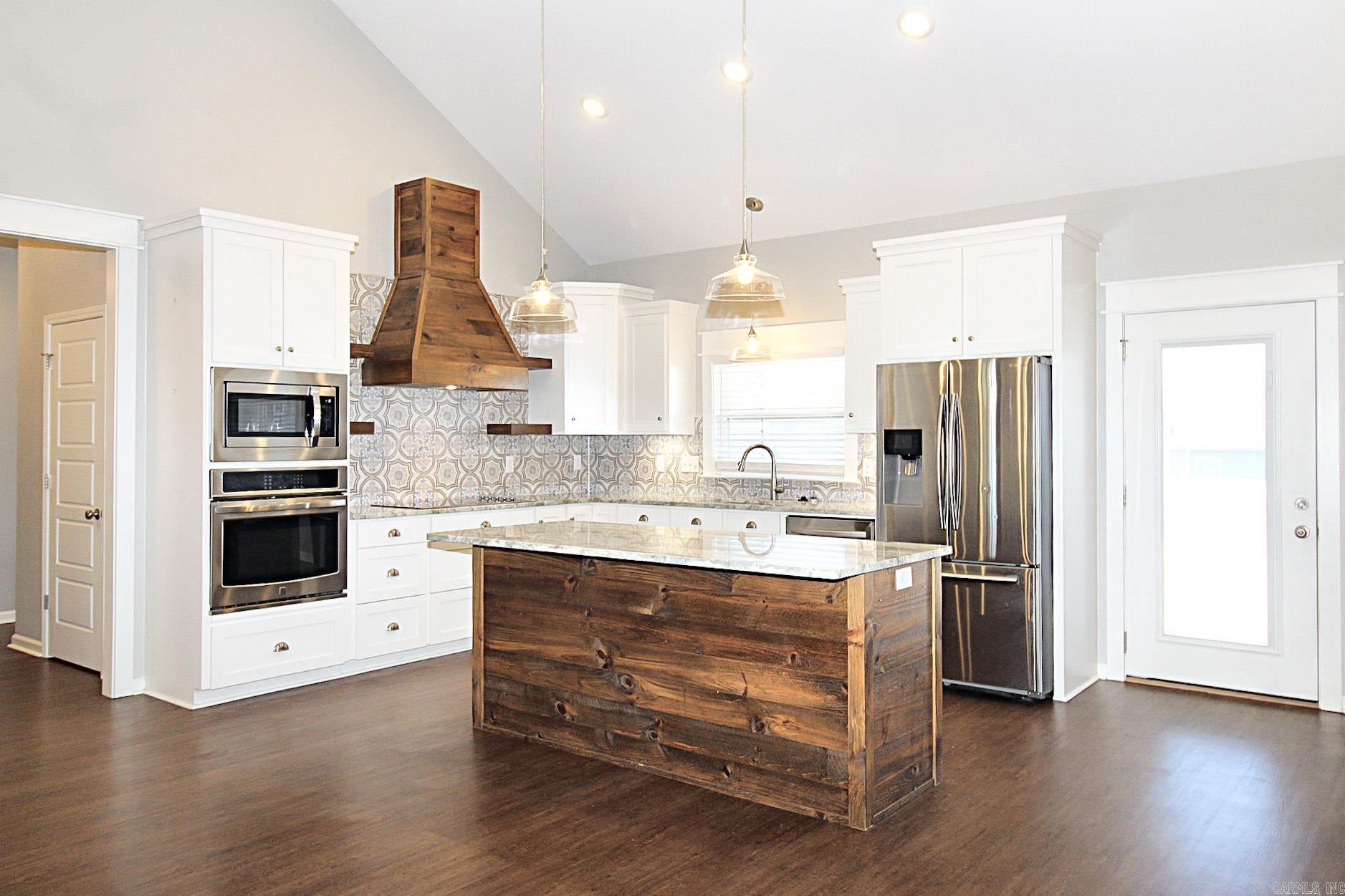 165 Ava Lane  Sheridan, AR