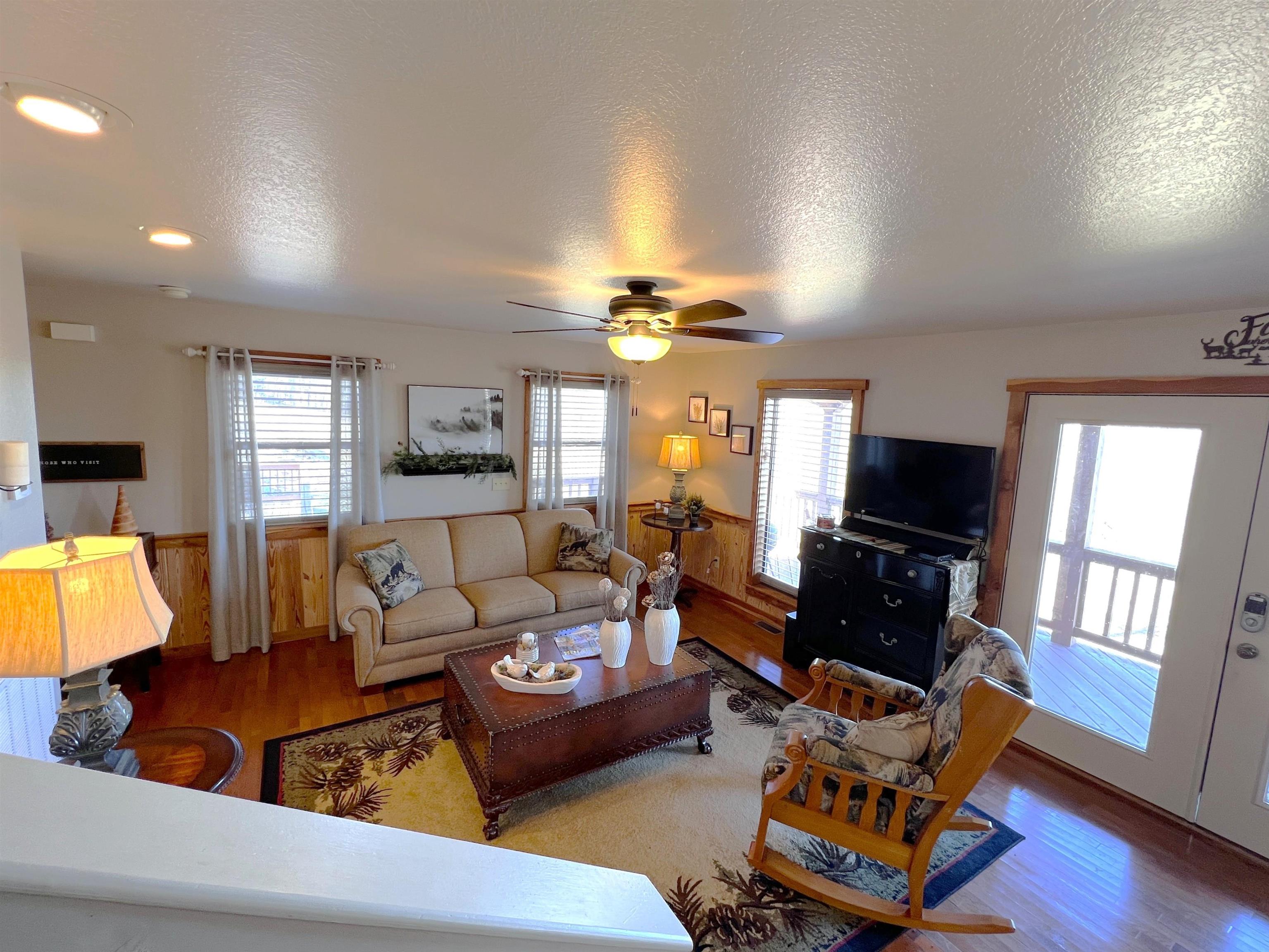 182 Herst  Mountain View, AR