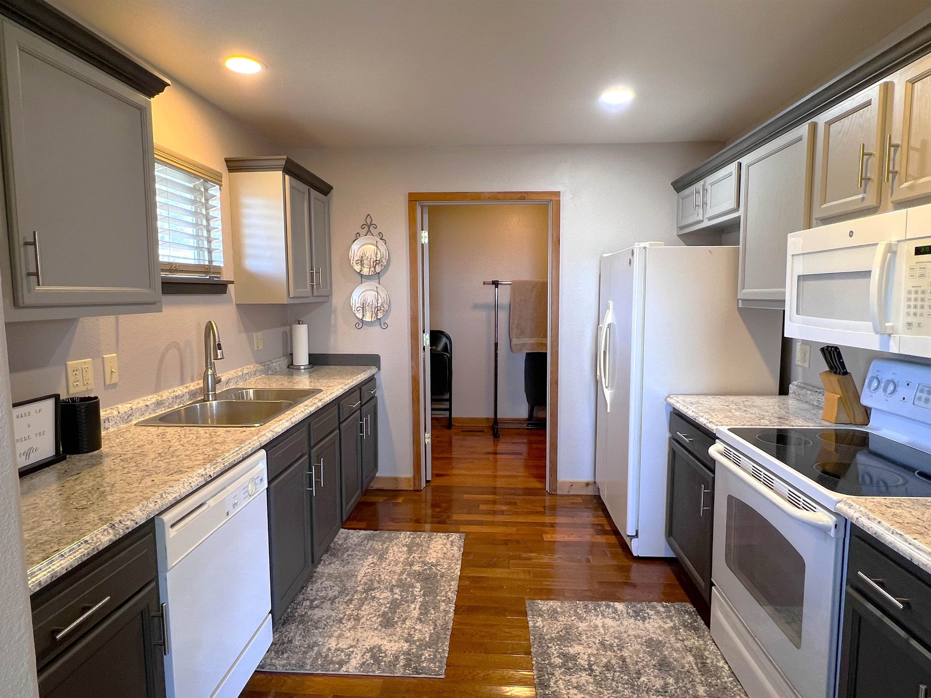 182 Herst  Mountain View, AR