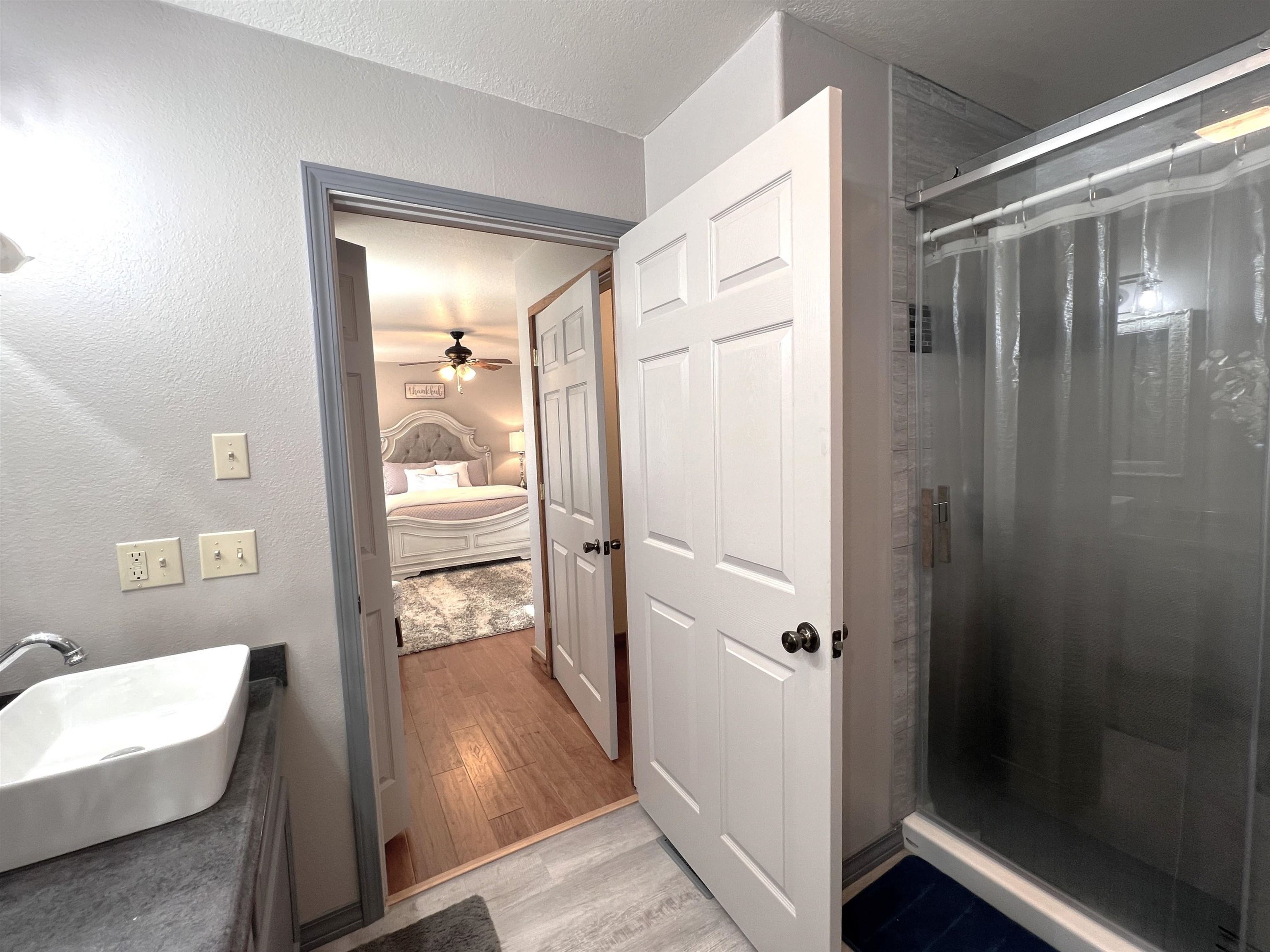 182 Herst  Mountain View, AR