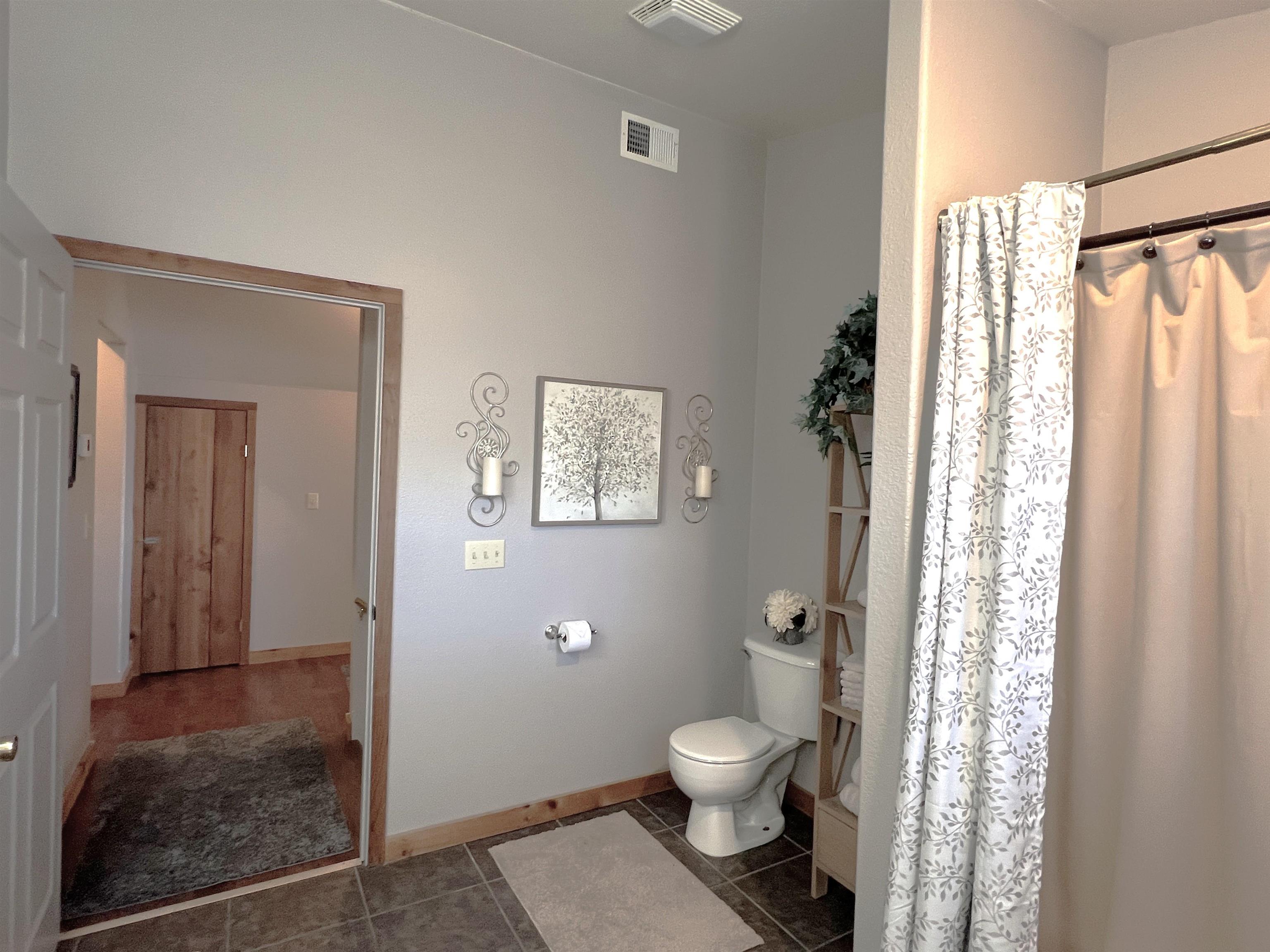 182 Herst  Mountain View, AR