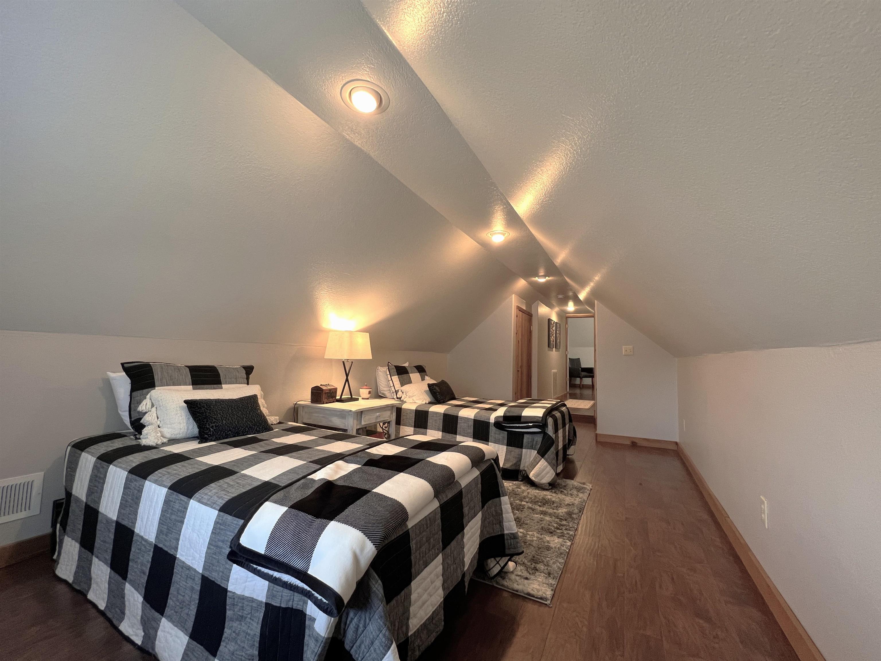 182 Herst  Mountain View, AR