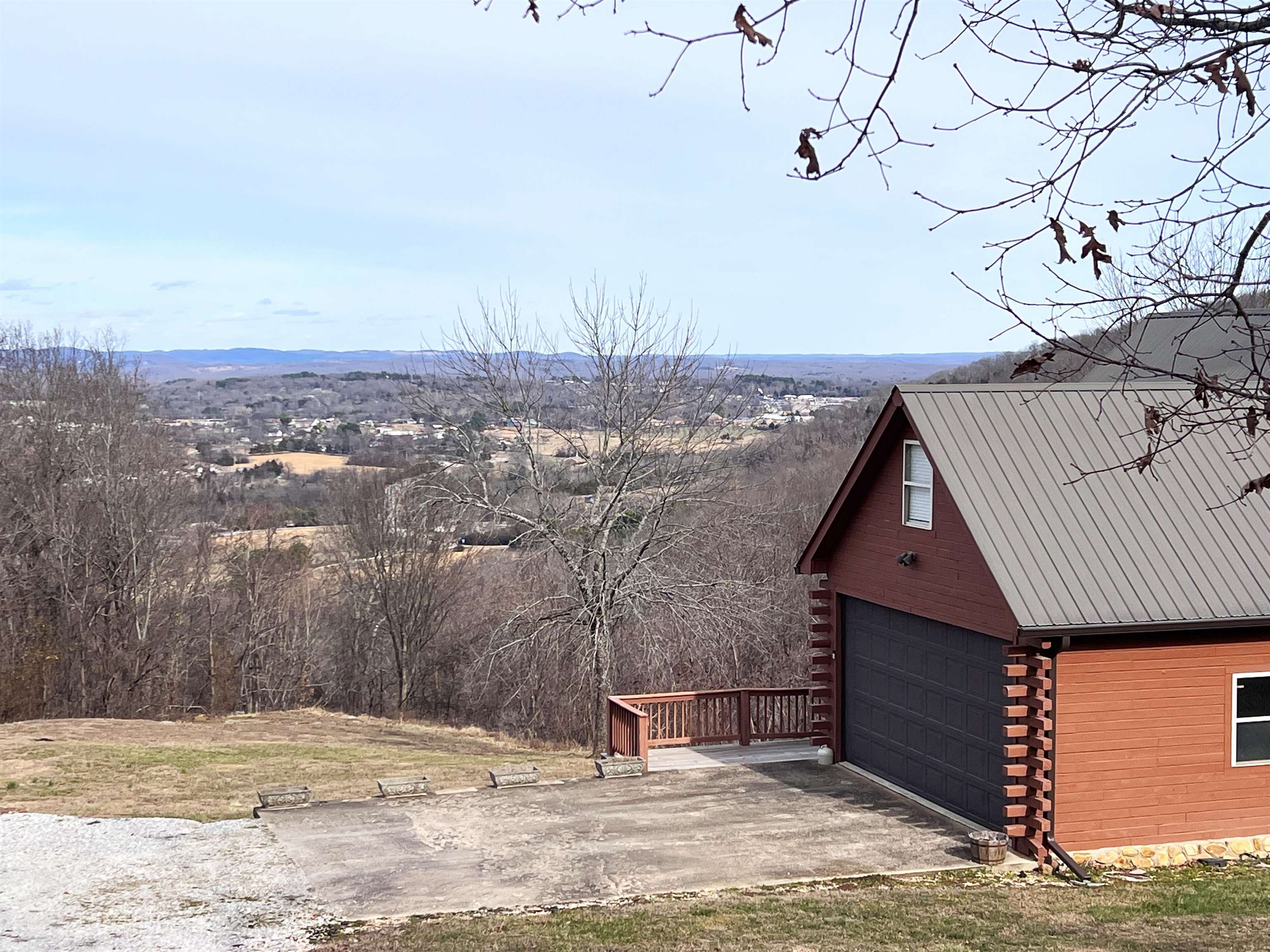 182 Herst  Mountain View, AR