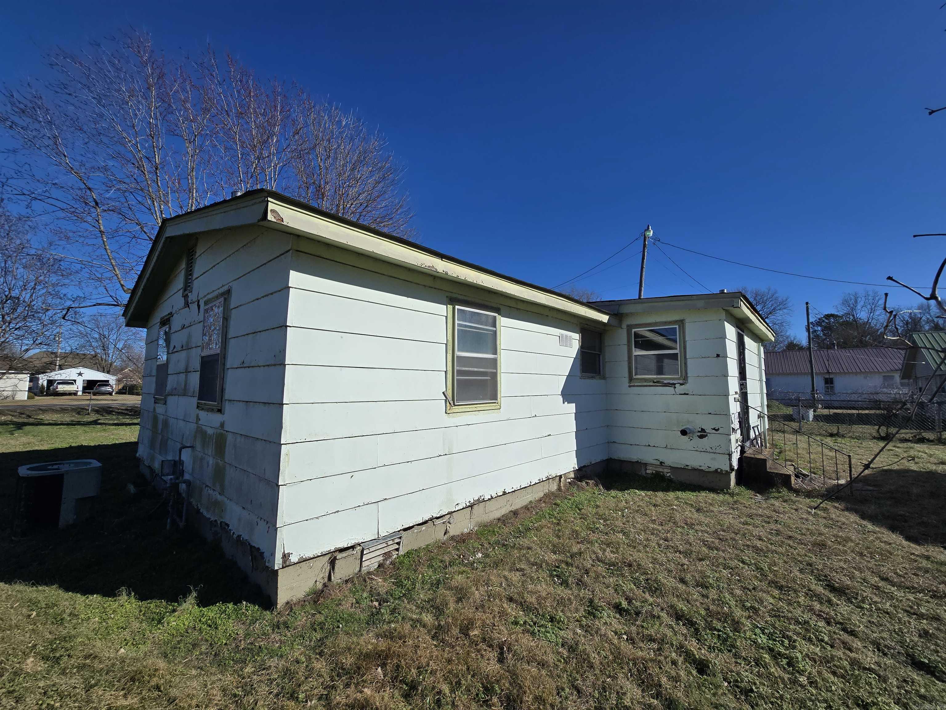 624 S Ozark  Trumann, AR