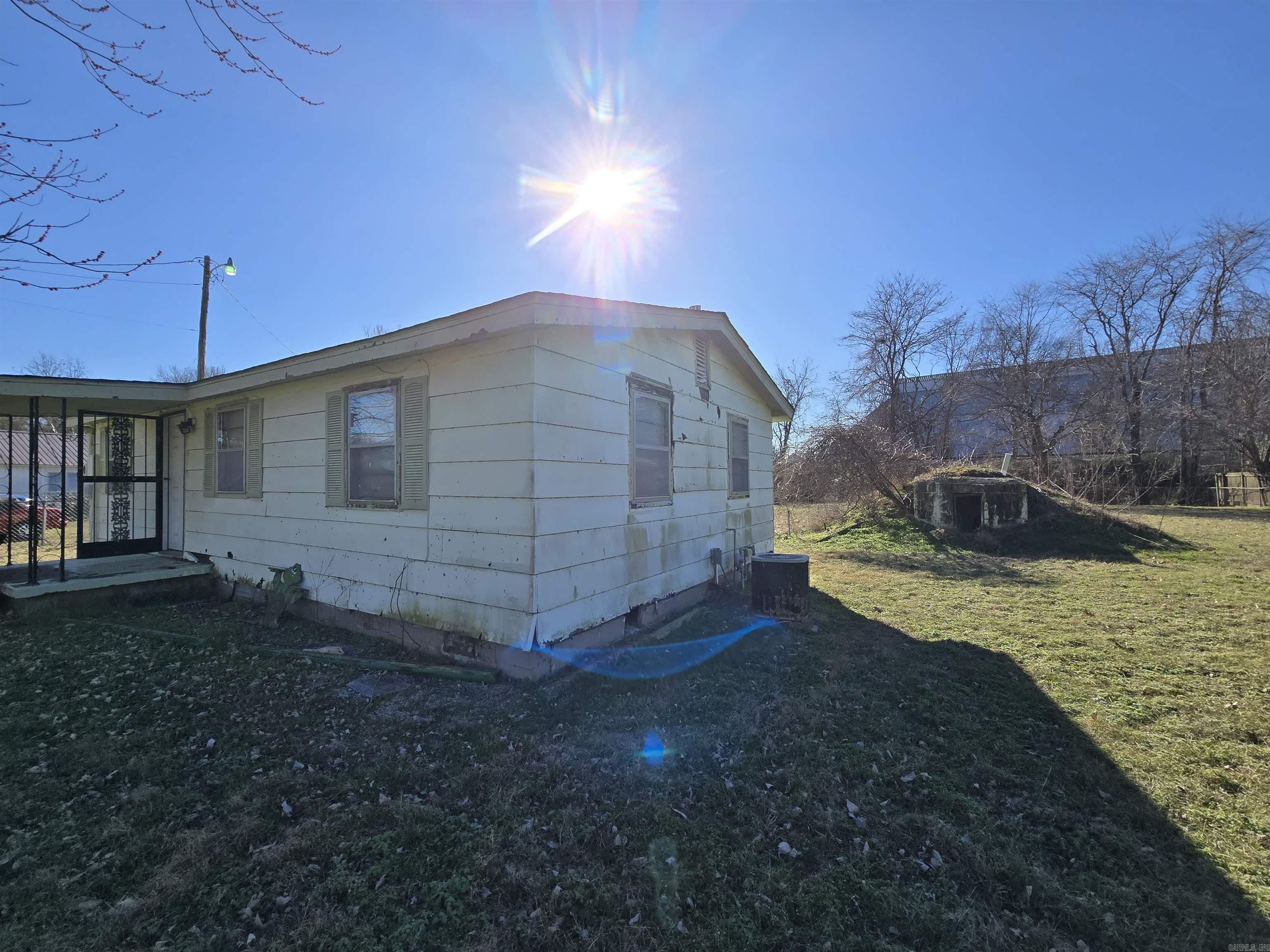 624 S Ozark  Trumann, AR