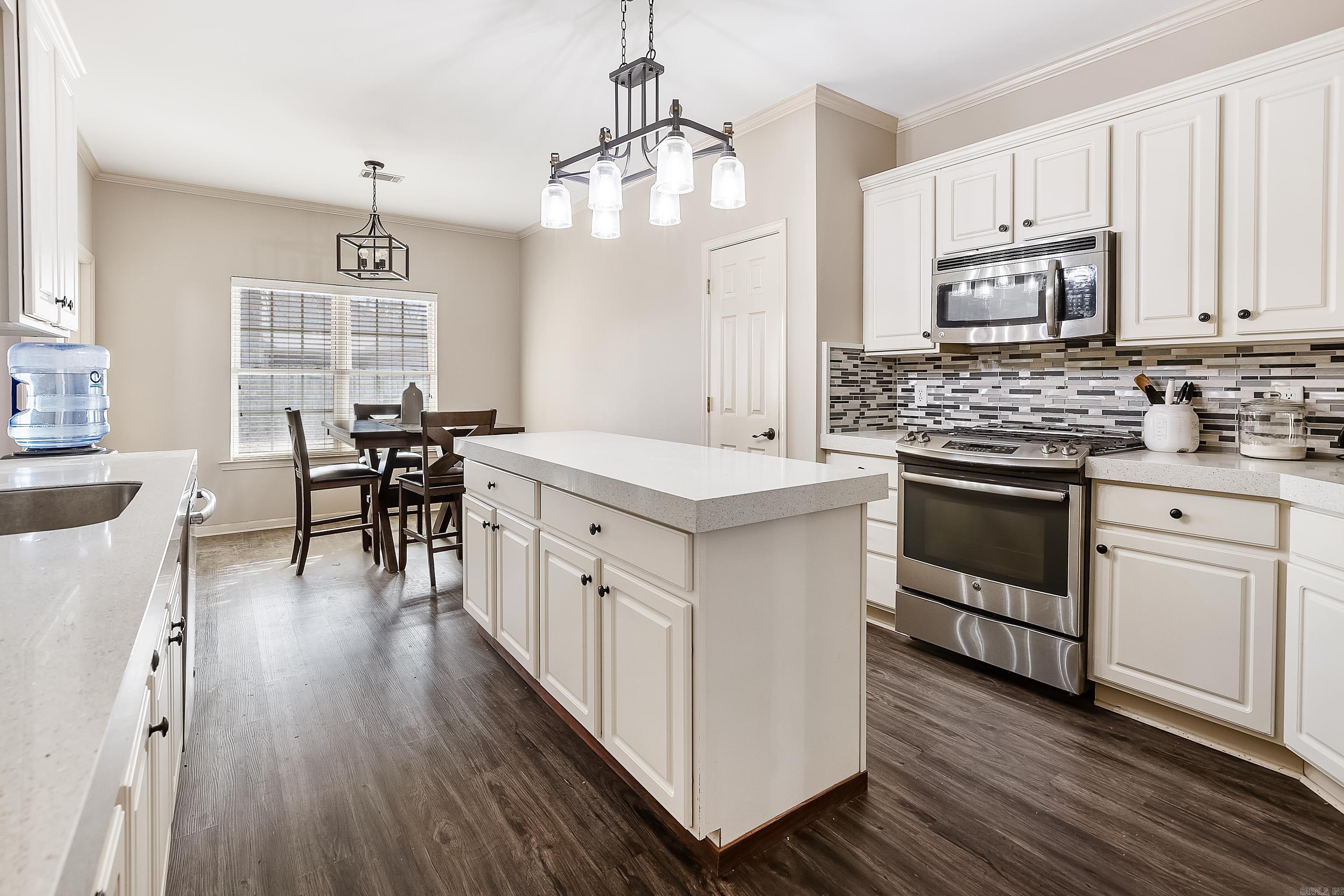 6520 W Caribbean  Benton, AR