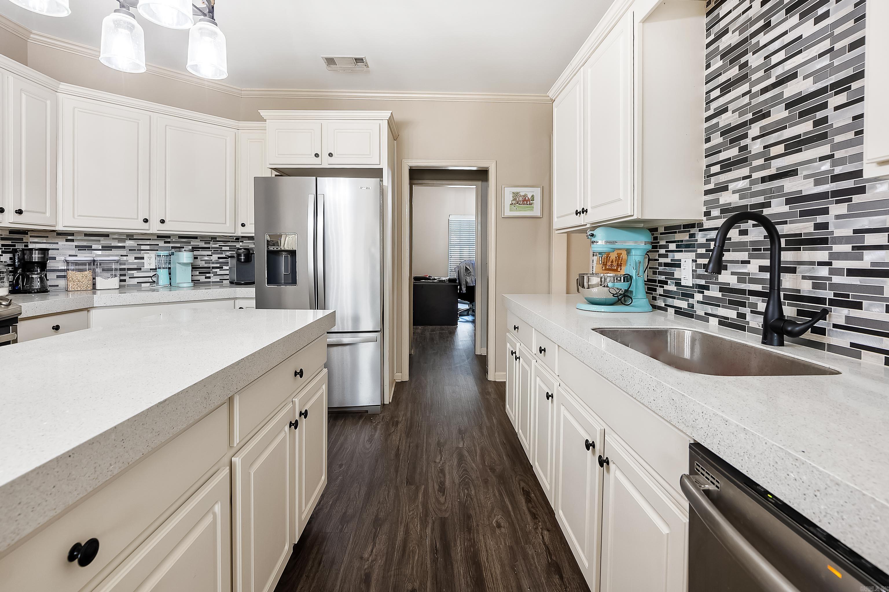 6520 W Caribbean  Benton, AR