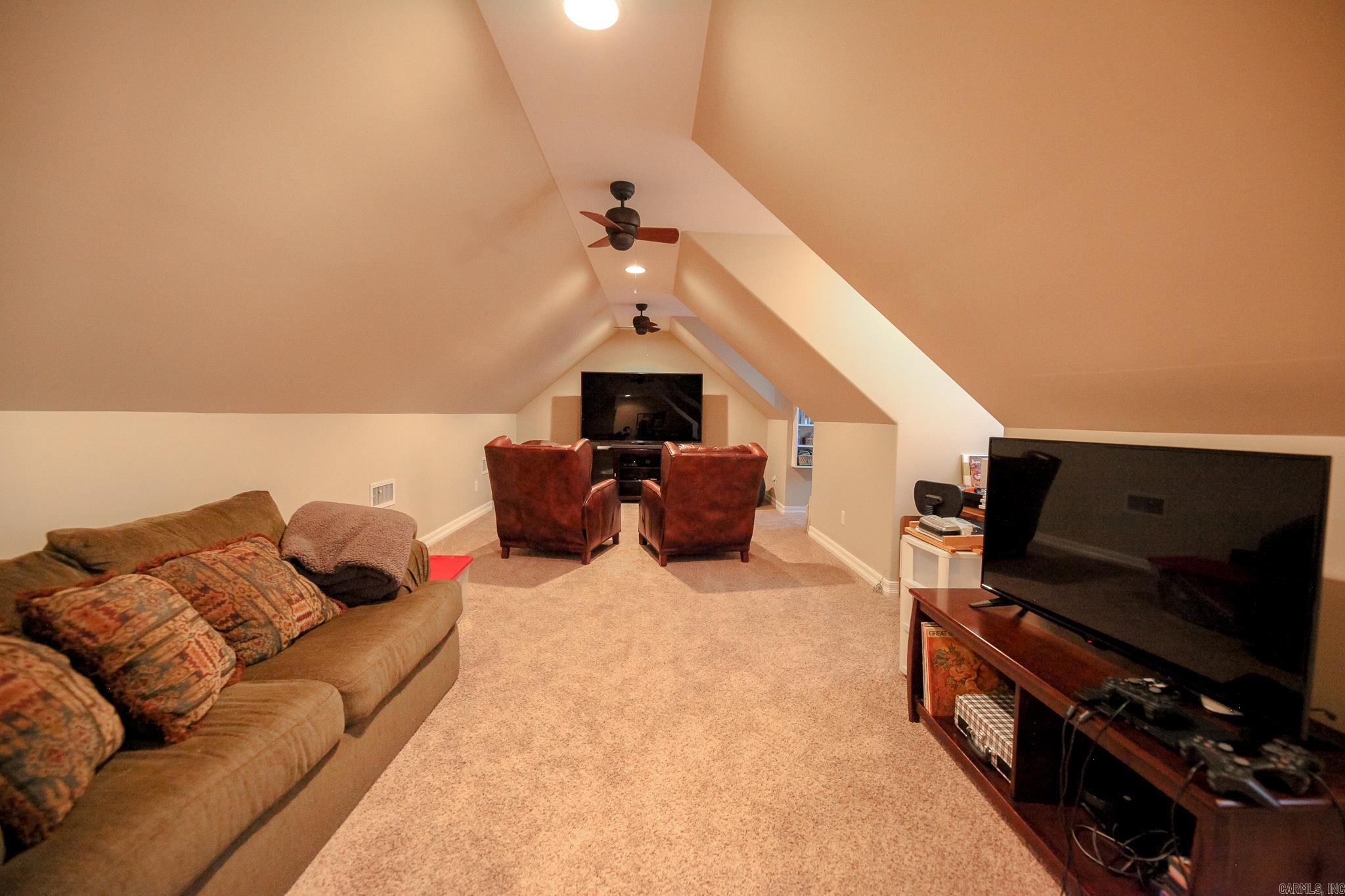 158 Pine Needles Dr  El Dorado, AR