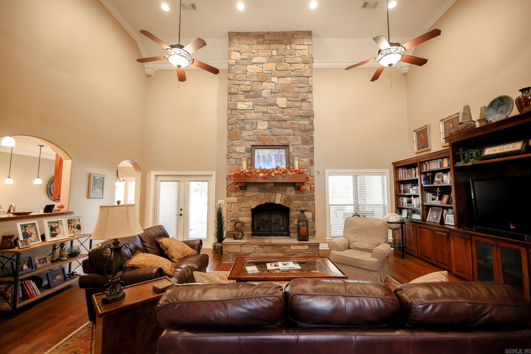 158 Pine Needles Dr  El Dorado, AR