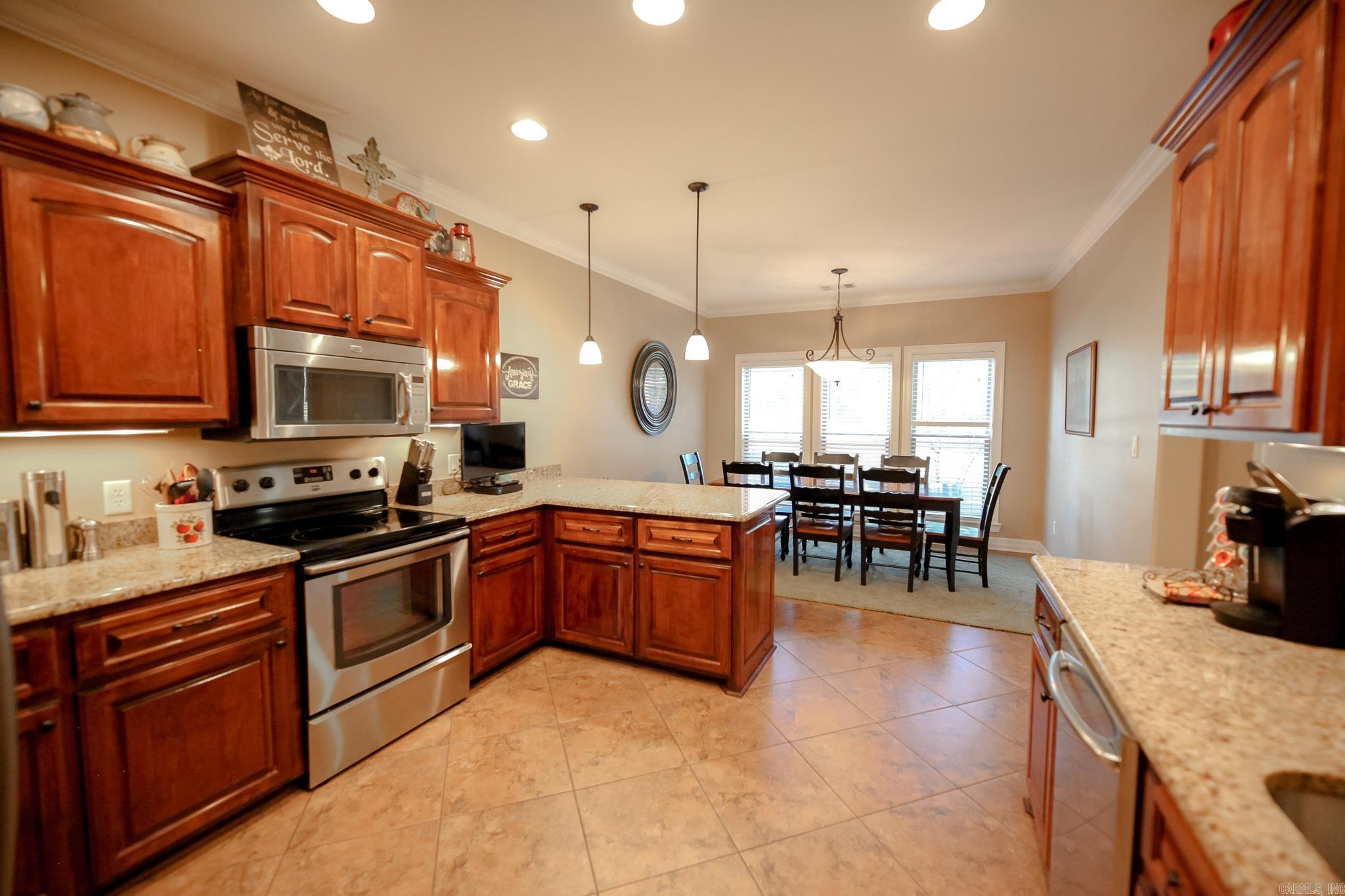 158 Pine Needles Dr  El Dorado, AR