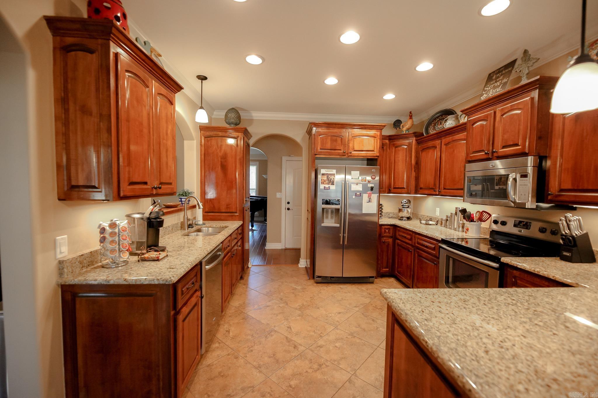 158 Pine Needles Dr  El Dorado, AR