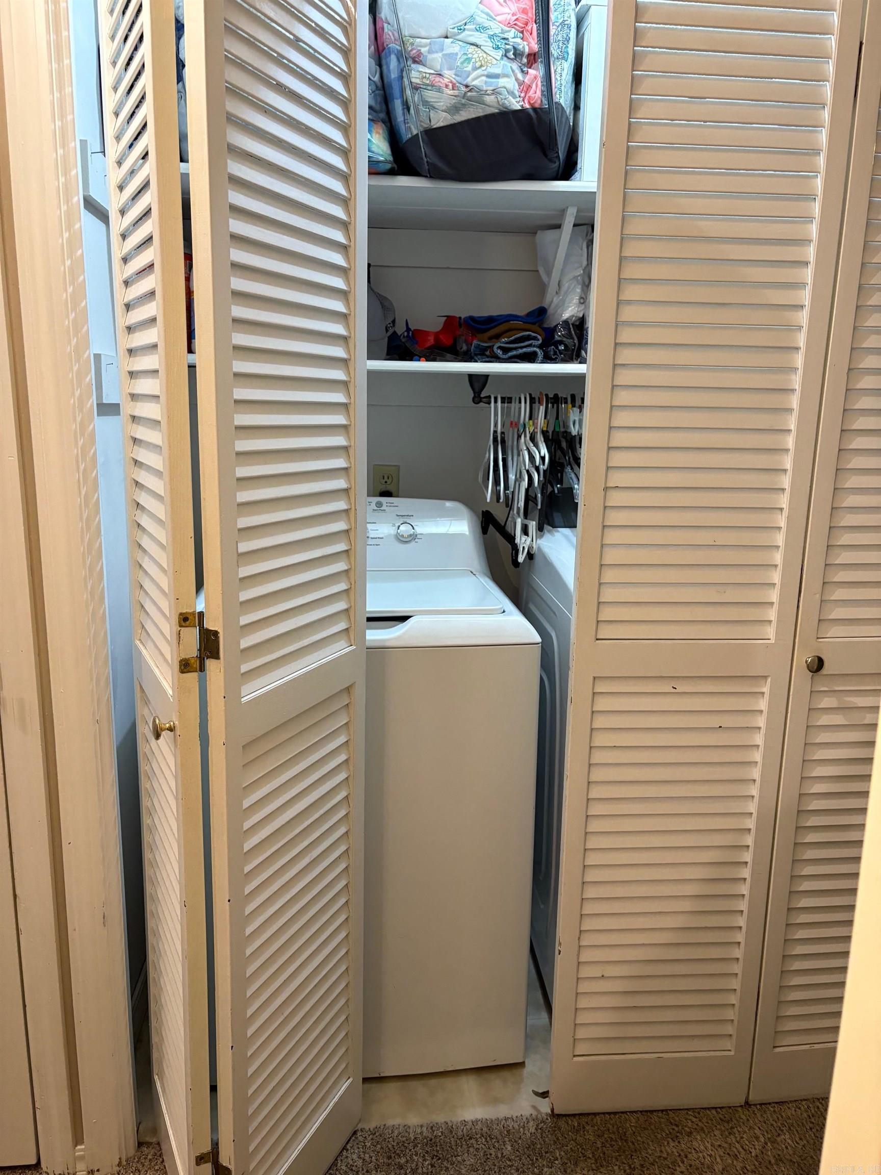 188 Pine Knot  Fairfield Bay, AR