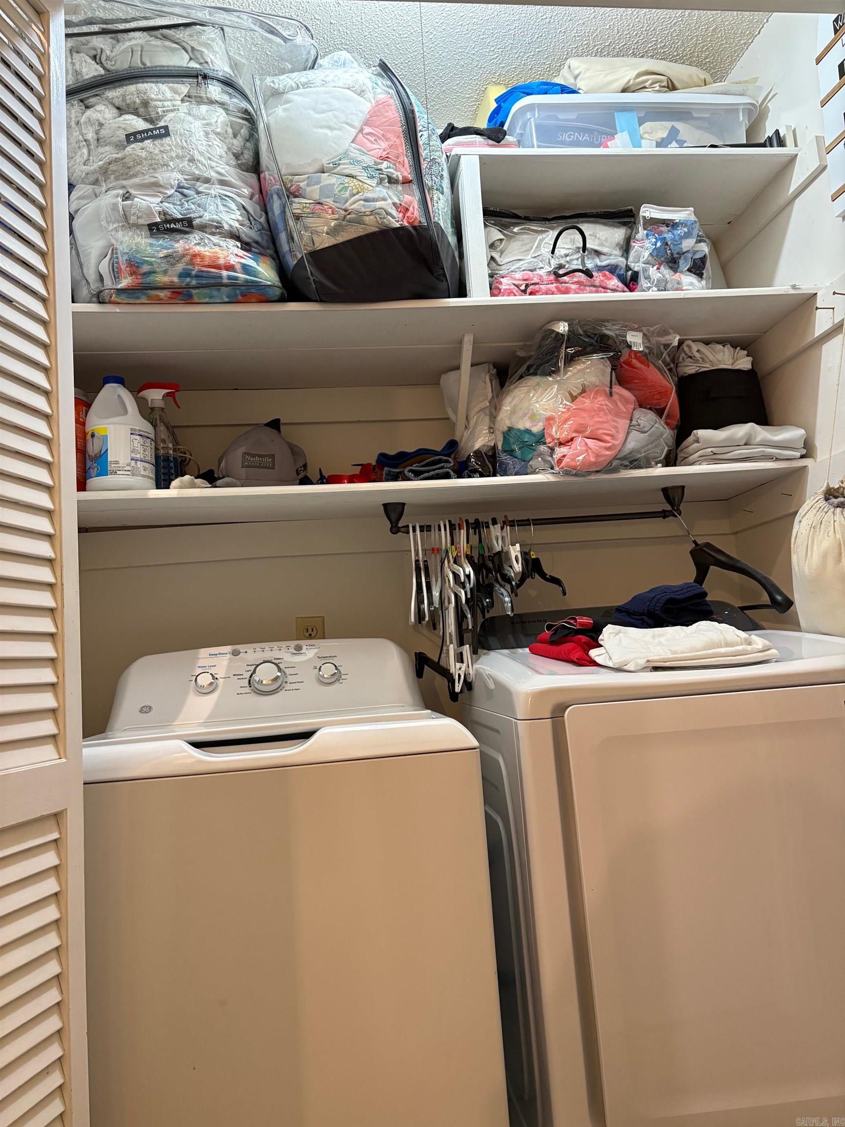 188 Pine Knot  Fairfield Bay, AR