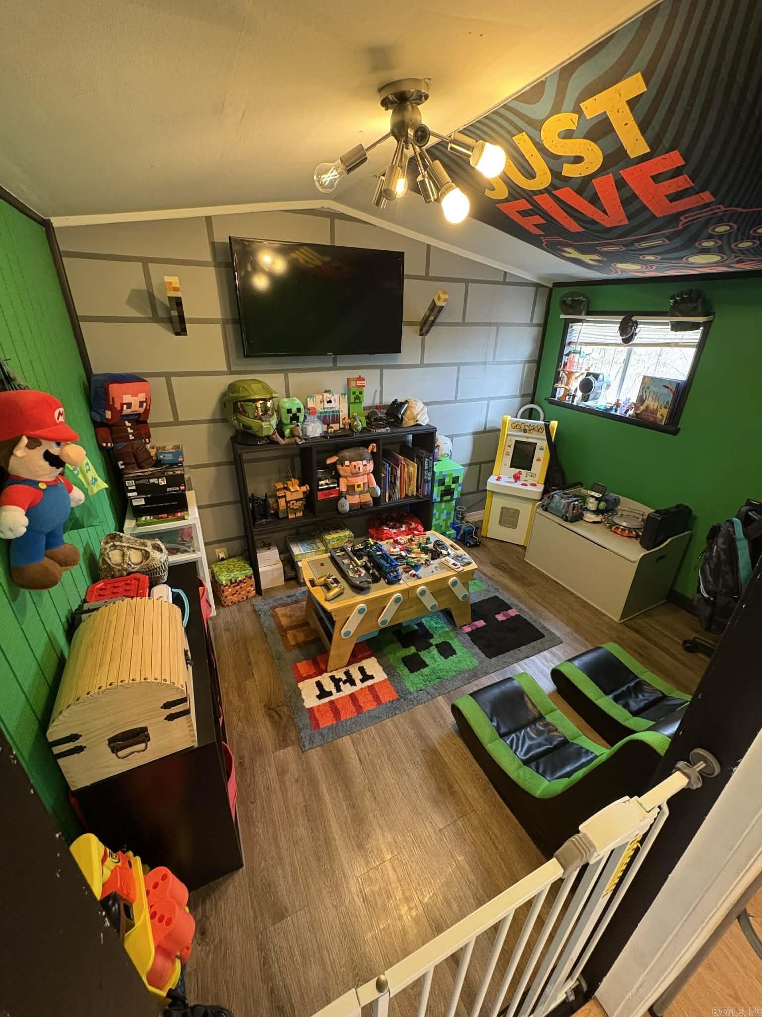 188 Pine Knot  Fairfield Bay, AR