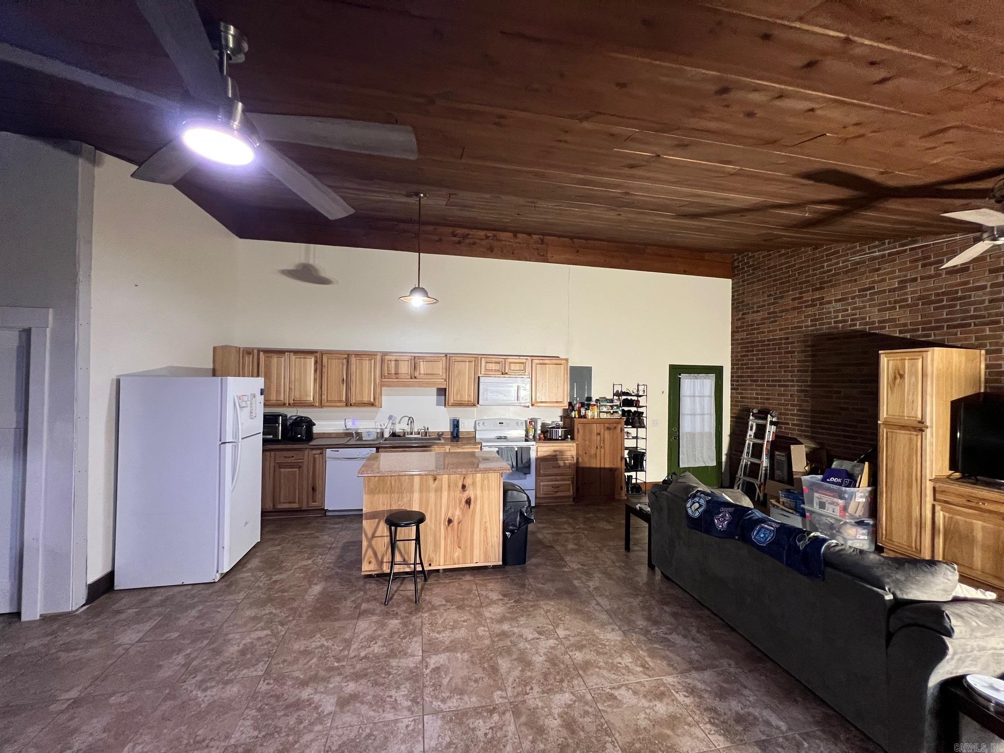 476 E Boswell  Batesville, AR