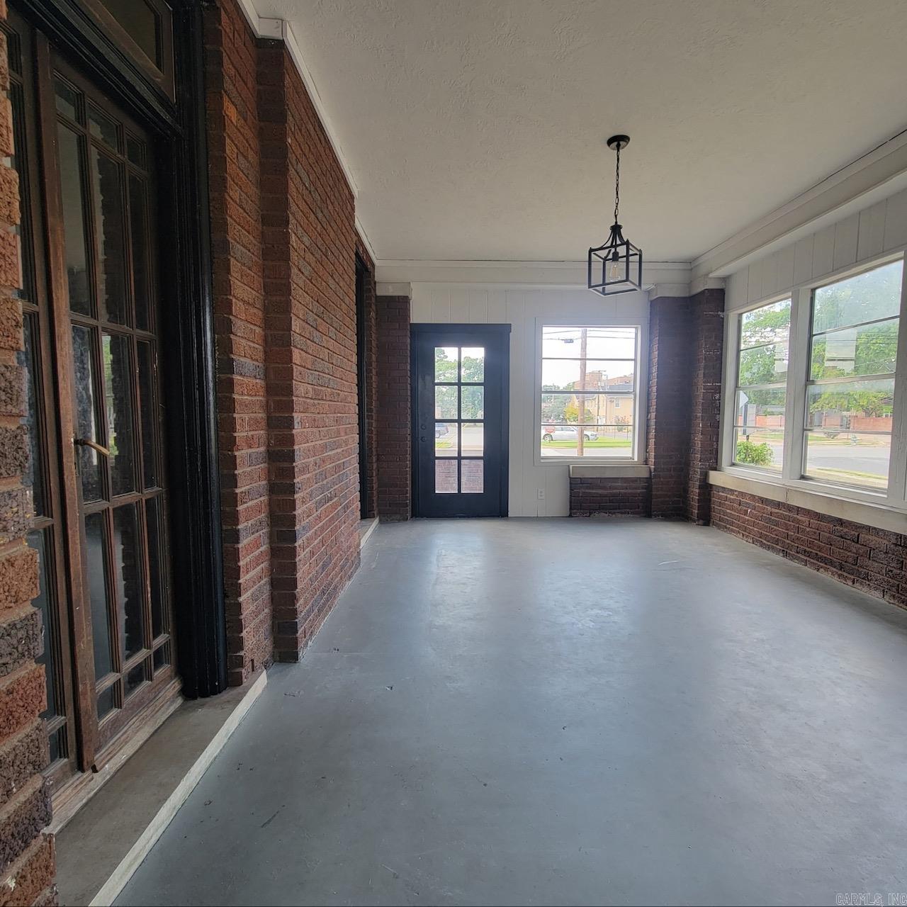 476 E Boswell  Batesville, AR