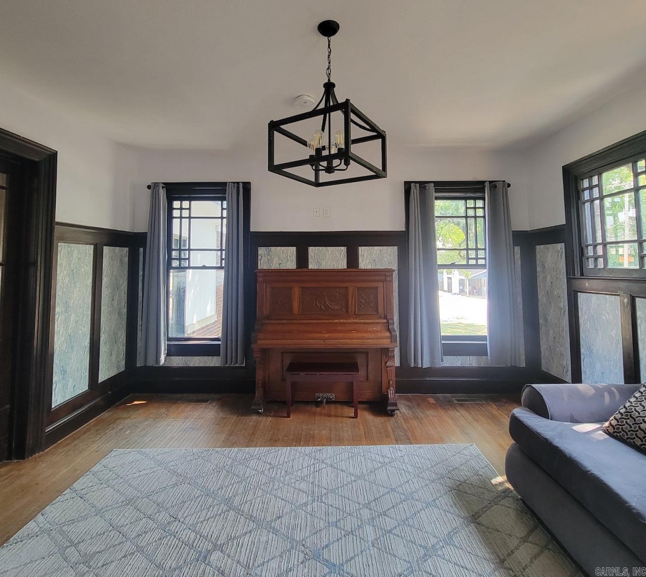 476 E Boswell  Batesville, AR