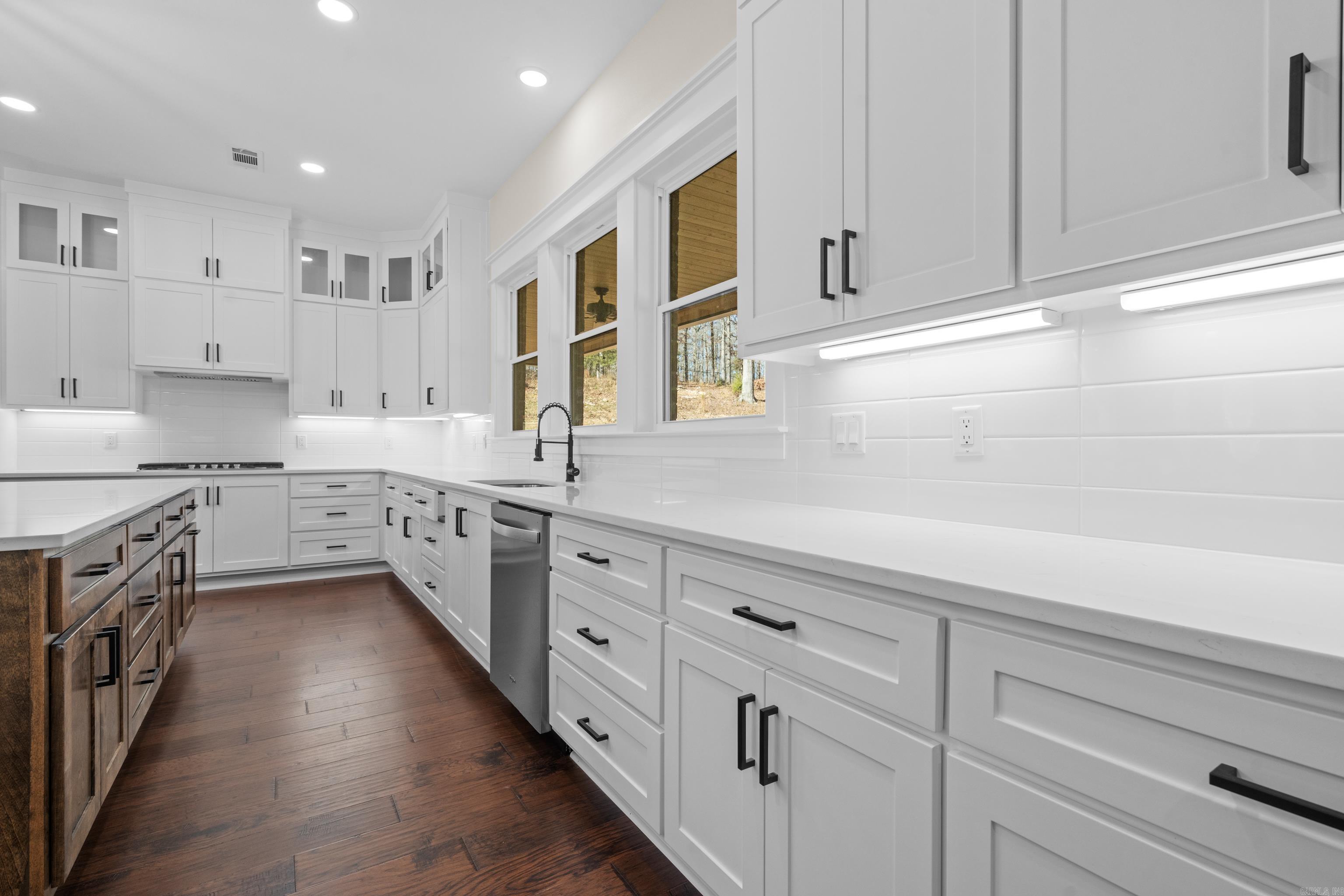 7000 Rolling Manor  Benton, AR