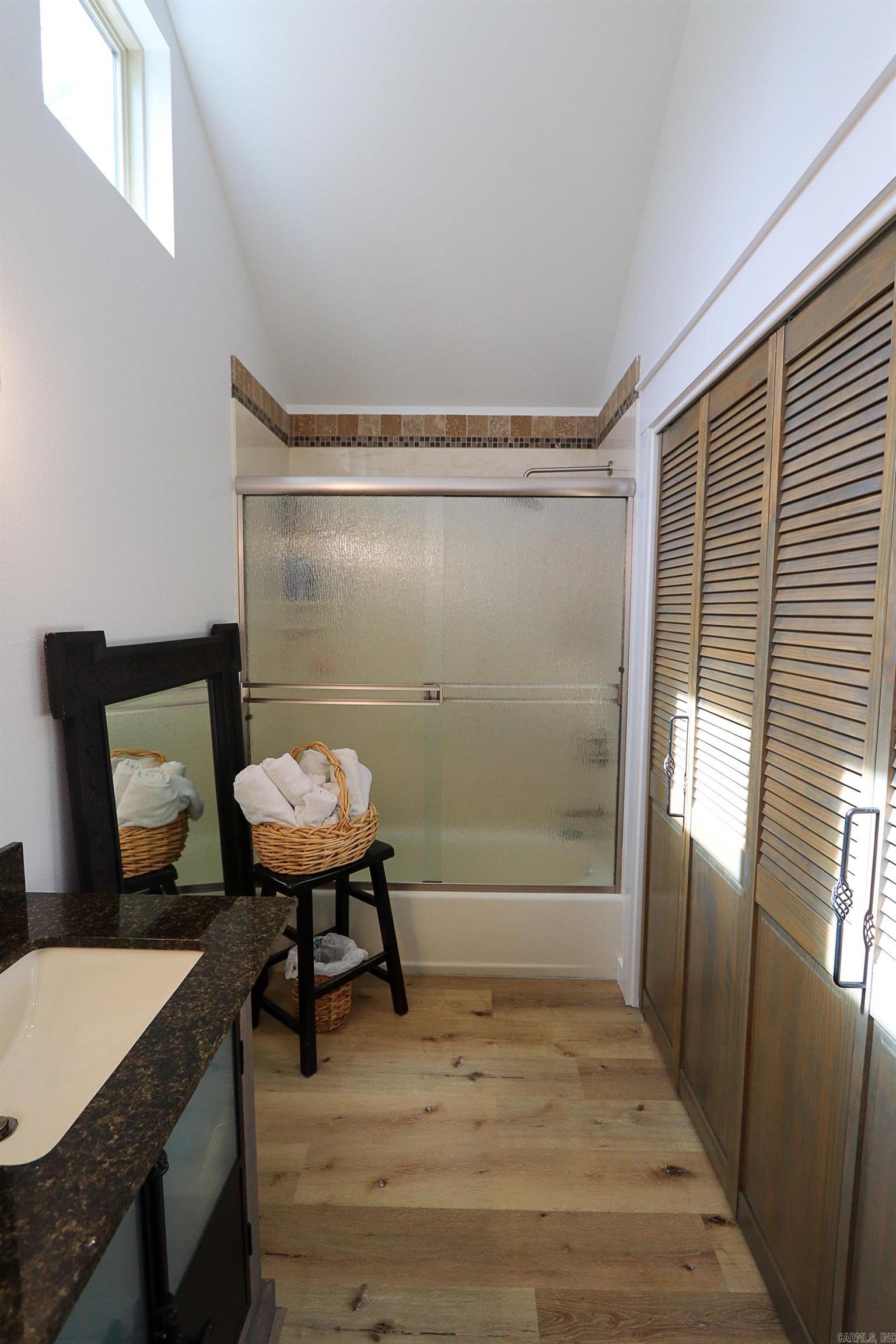 314 View Dr.  Shirley, AR