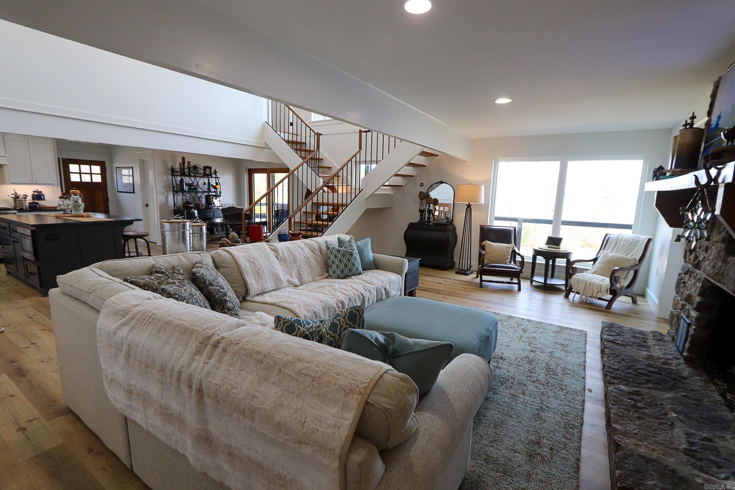 314 View Dr.  Shirley, AR