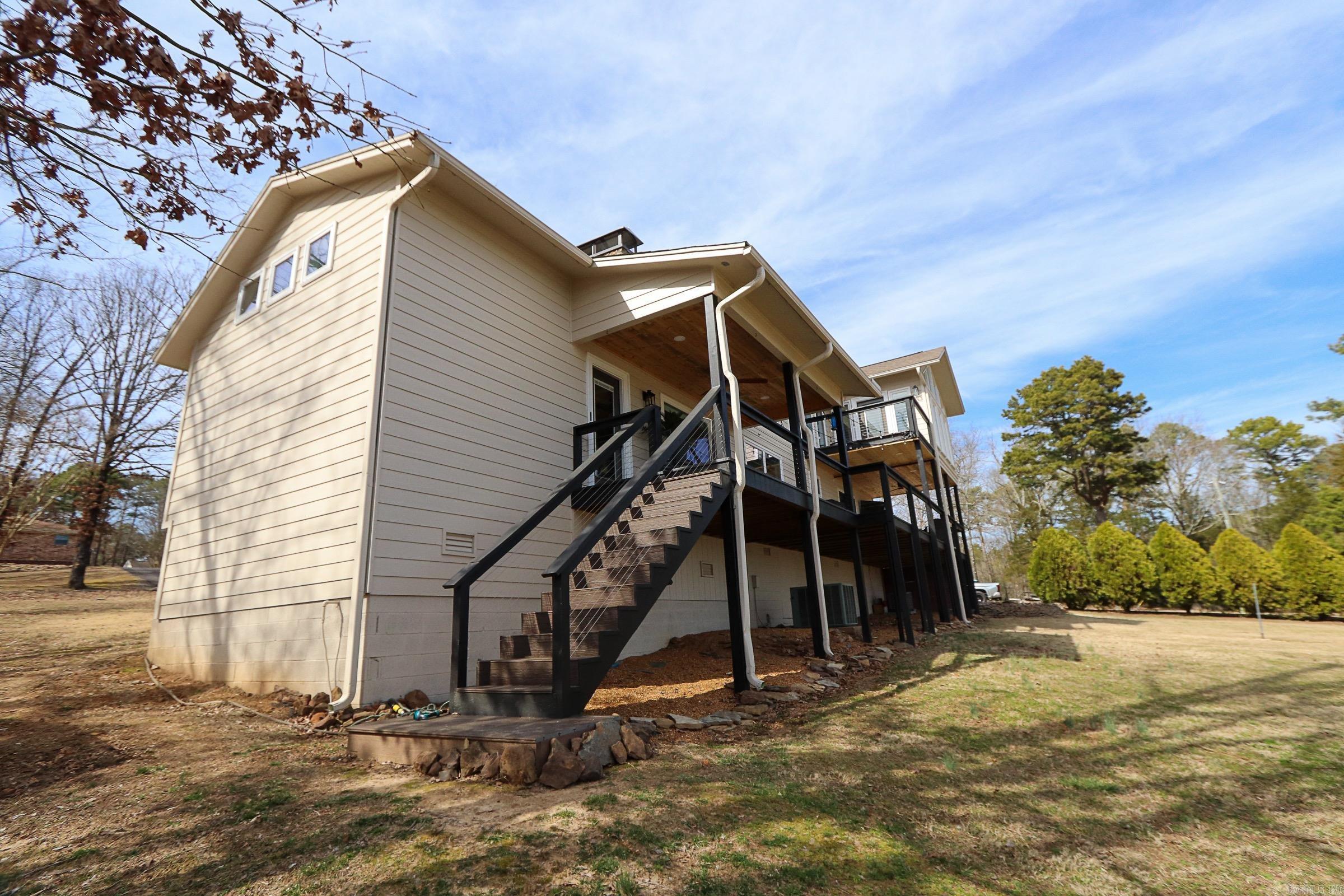 314 View Dr.  Shirley, AR